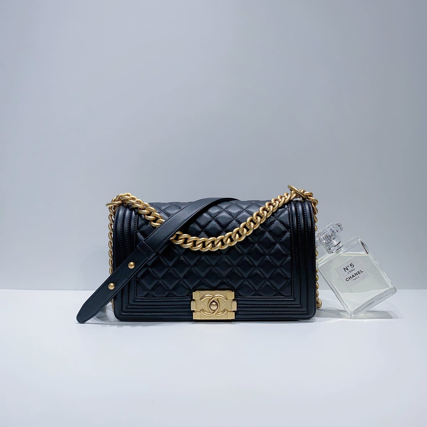 No.3892-Chanel Calfskin Boy 25cm