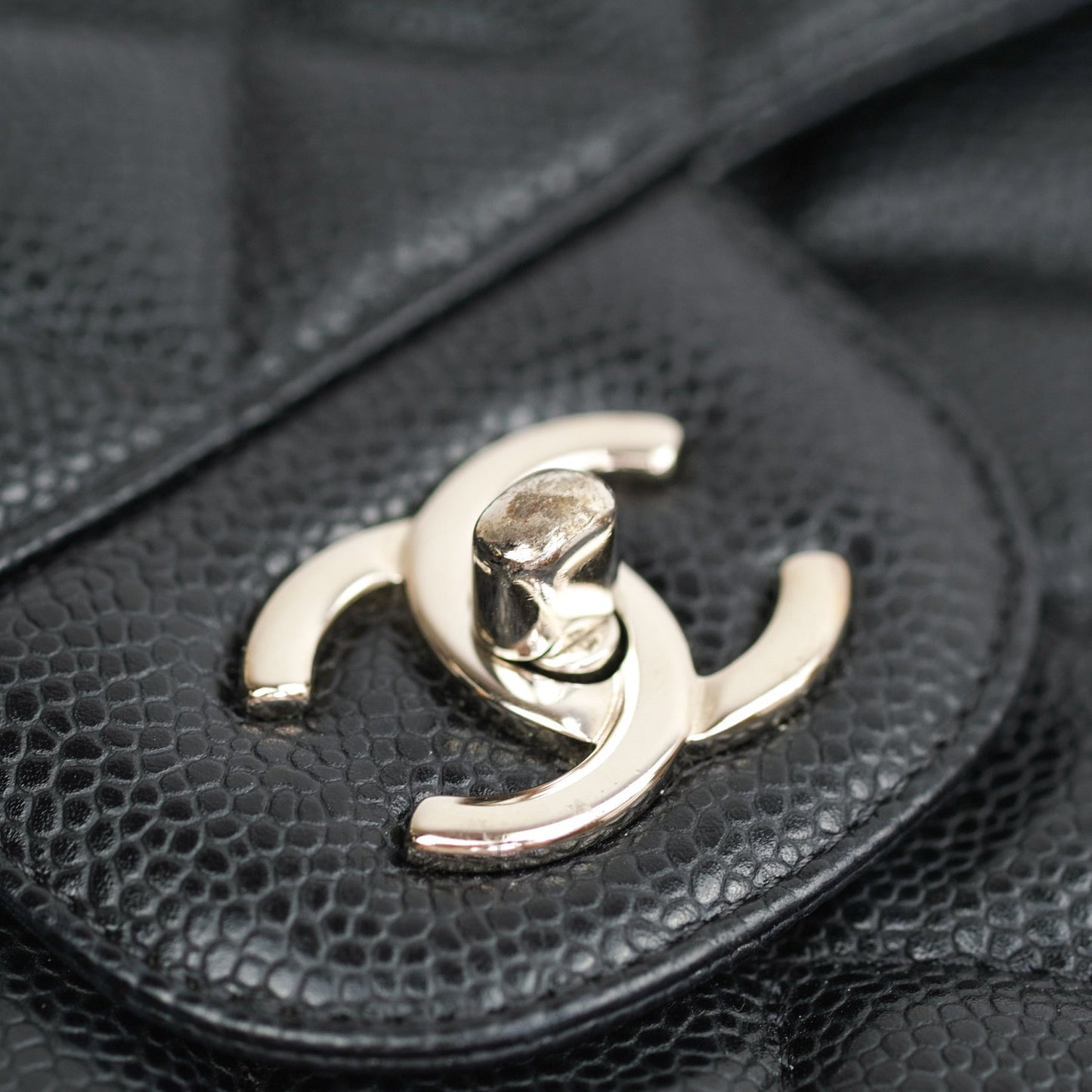 Chanel Classic Jumbo Double Flap Black Quilted Caviar Silver Hardware⁣⁣