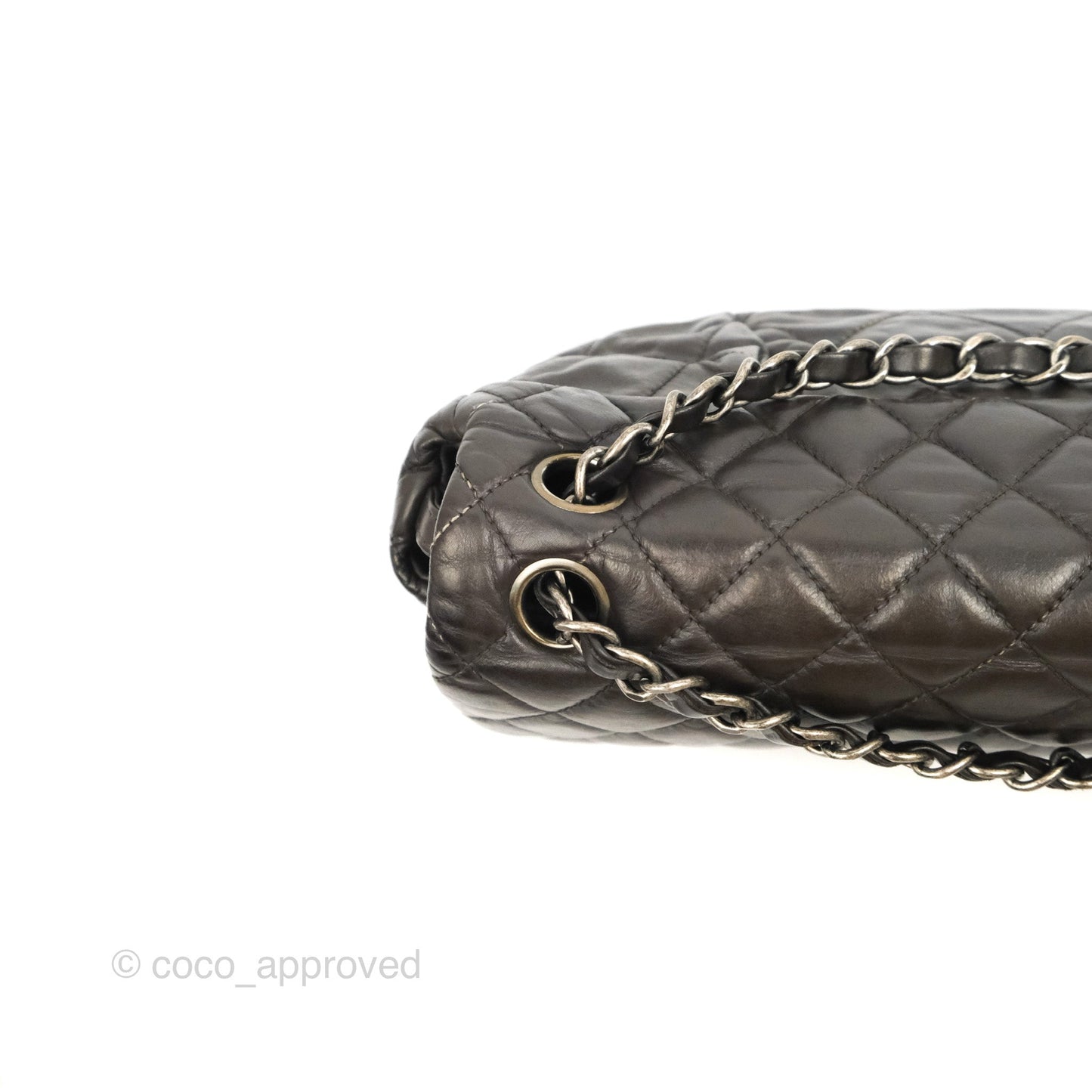 Chanel Chic Quilted Flap Bag Iridescent Dark Brown Calfskin Ruthenium Hardware