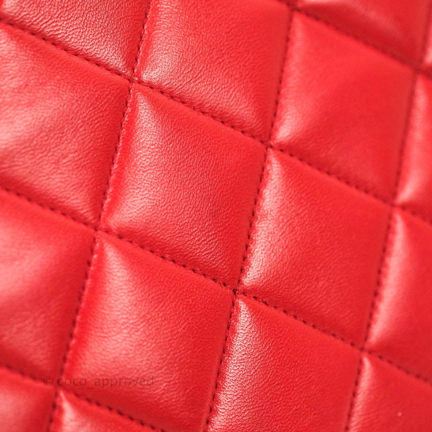 Chanel Red Quilted Lambskin Medium Vintage Classic Diana Flap Bag