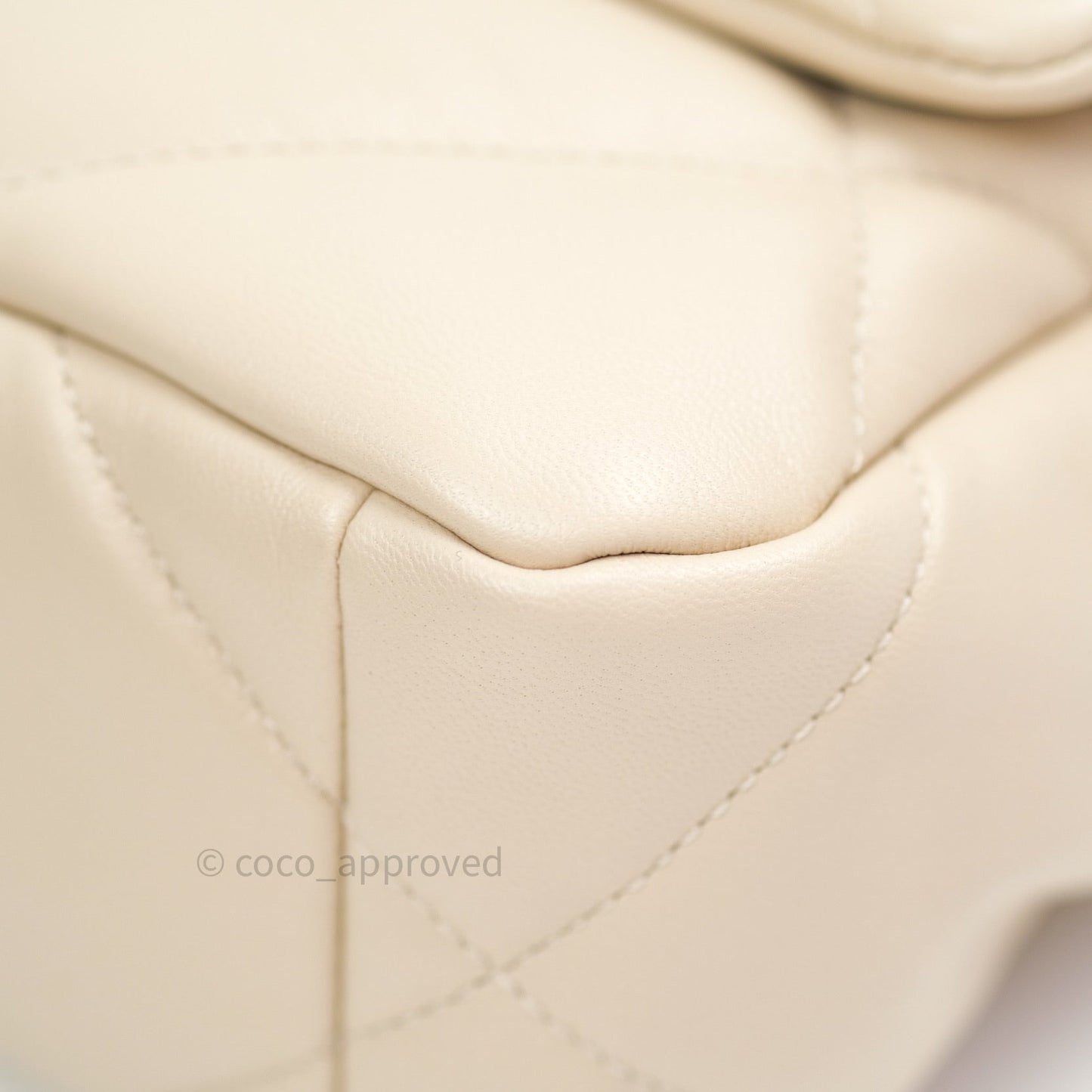 Chanel 19 Small Beige Goatskin Mixed Hardware