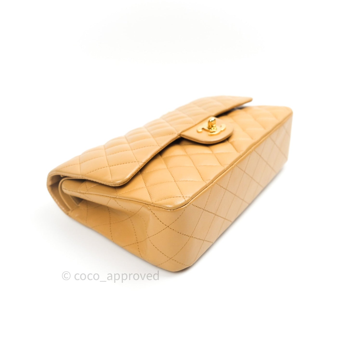 Chanel Vintage Classic M/L Beige Lambskin 24K Gold Hardware