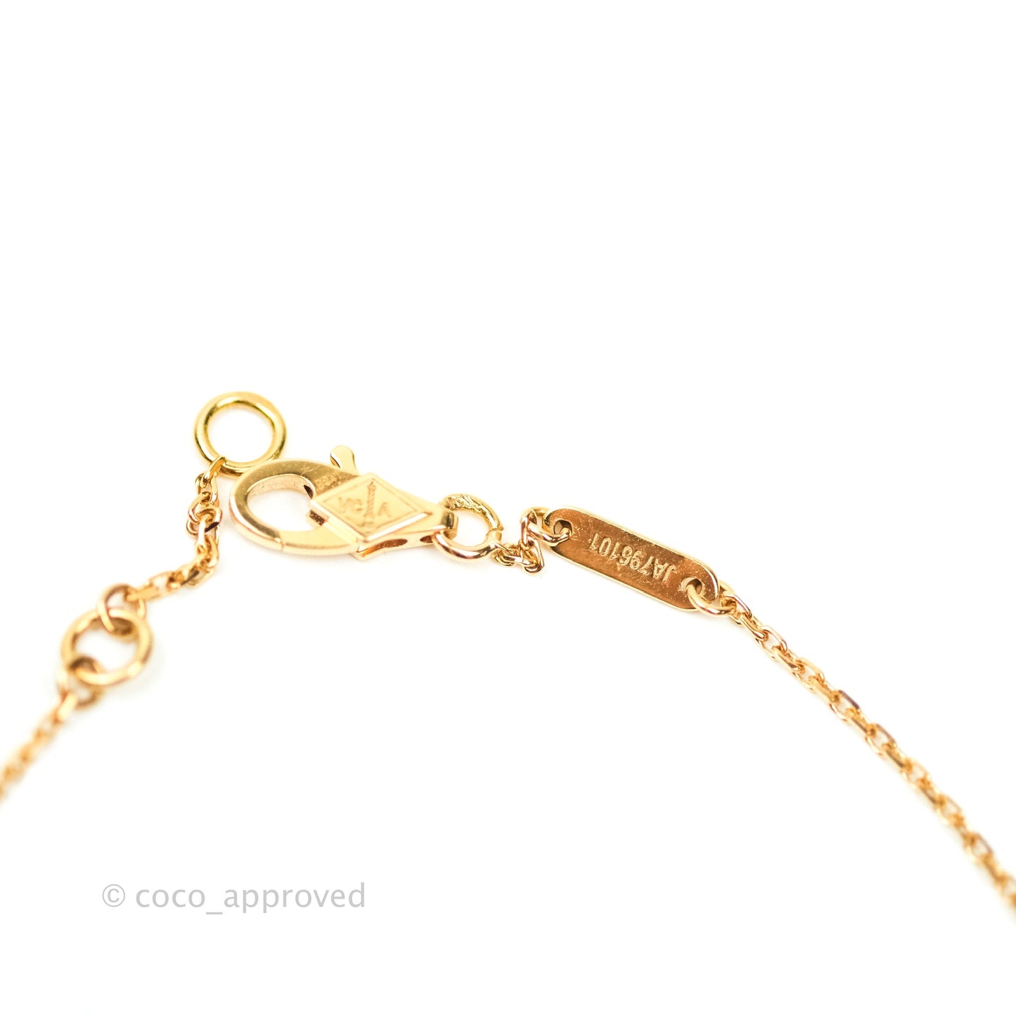 Van Cleef & Arpels Sweet Alhambra Bracelet Yellow Gold & Mother-of-pearl