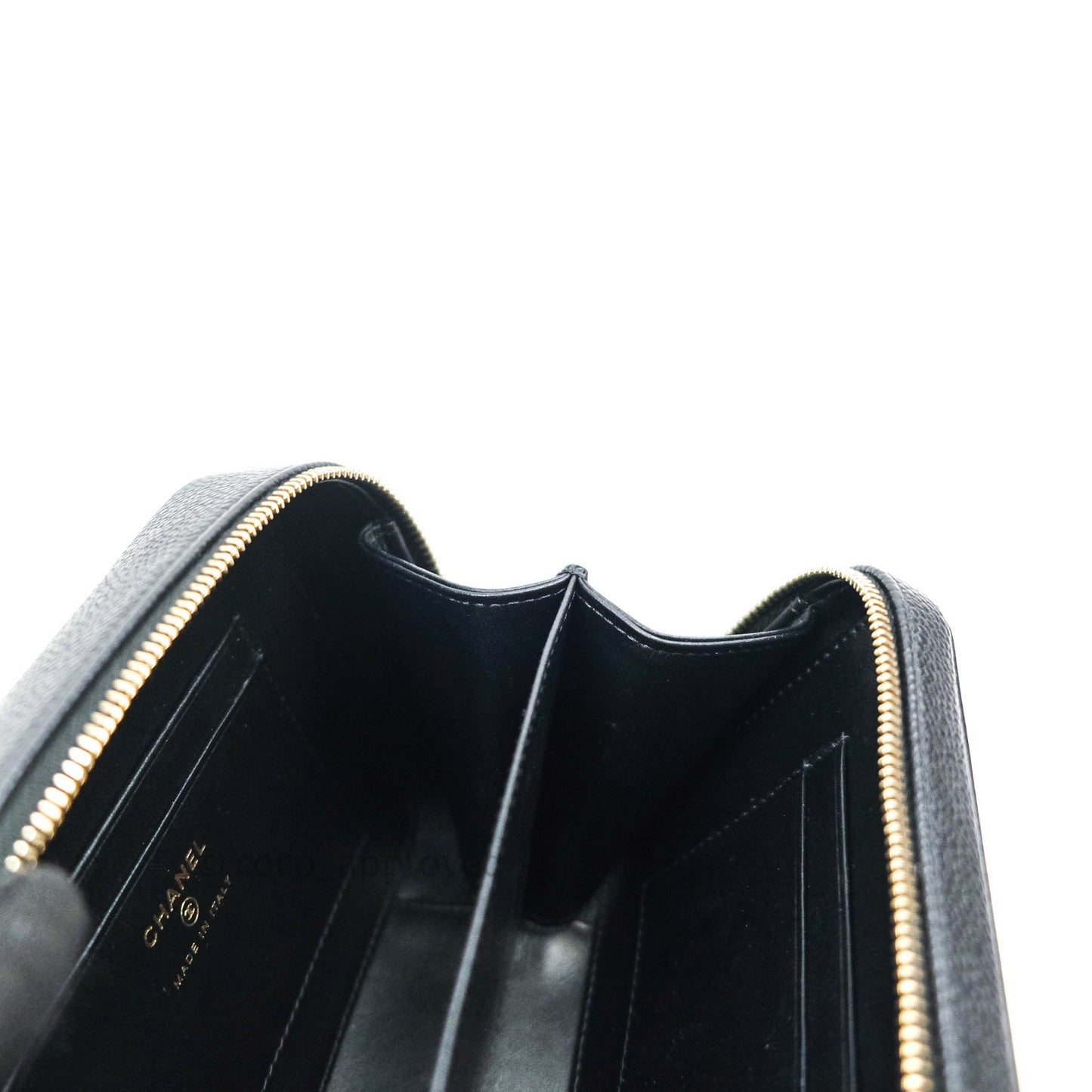 Chanel Quilted CC Filigree Vanity Clutch With Chain Black Caviar