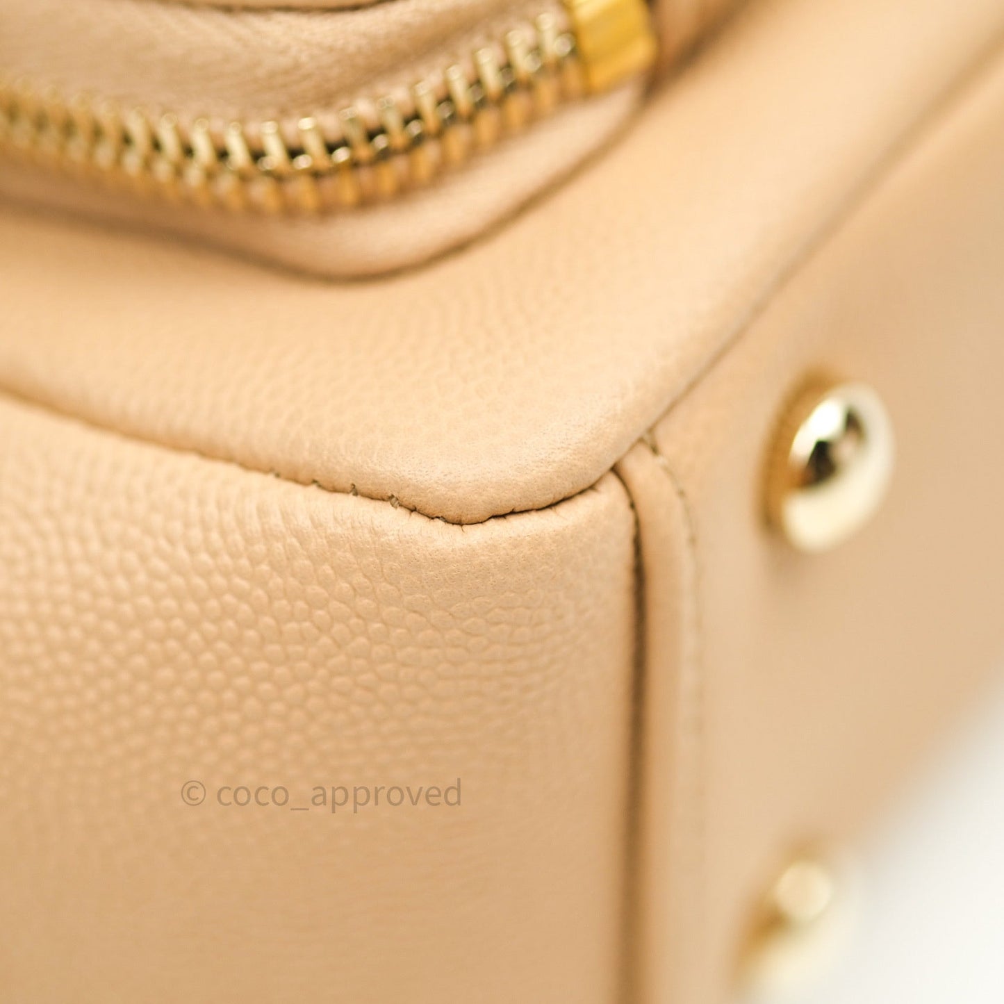 Chanel Quilted Small Business Affinity Flap Beige Caviar Light Gold Hardware