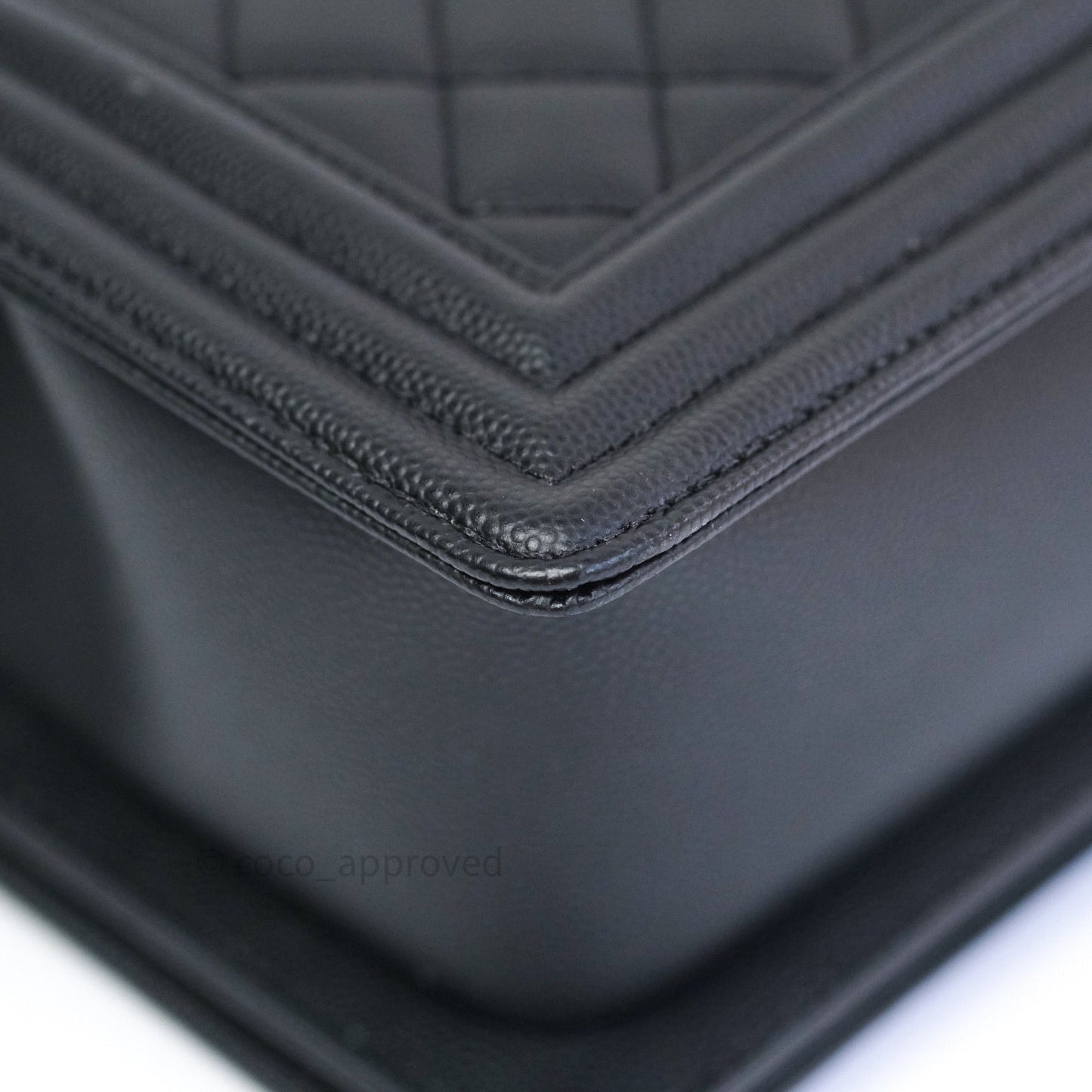 Chanel Boy Quilted Medium Black Caviar Ruthenium Hardware