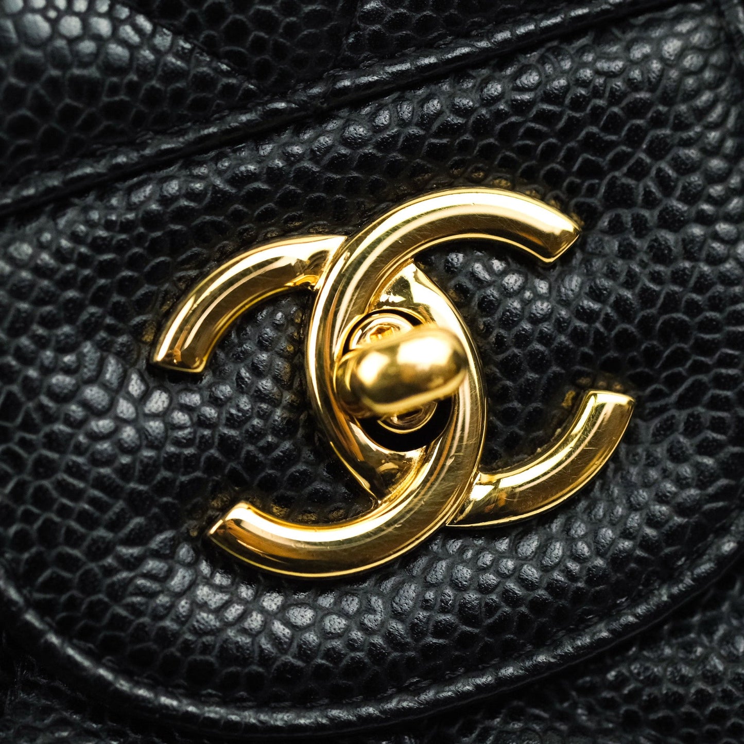 Chanel Classic Maxi Single Flap Quilted Black Caviar Gold Hardware
