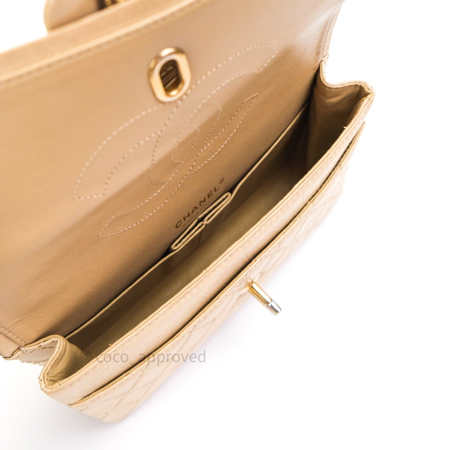 Chanel Classic Jumbo Single Flap Beige Caviar Gold Hardware⁣⁣