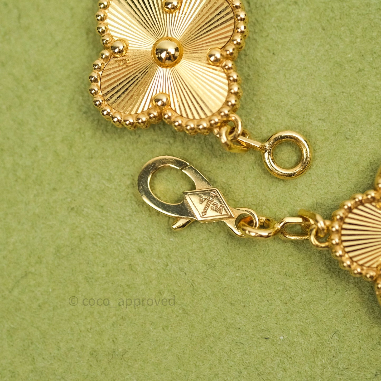 Van Cleef & Arpels Vintage Alhambra 5 Motifs Bracelet Yellow Gold