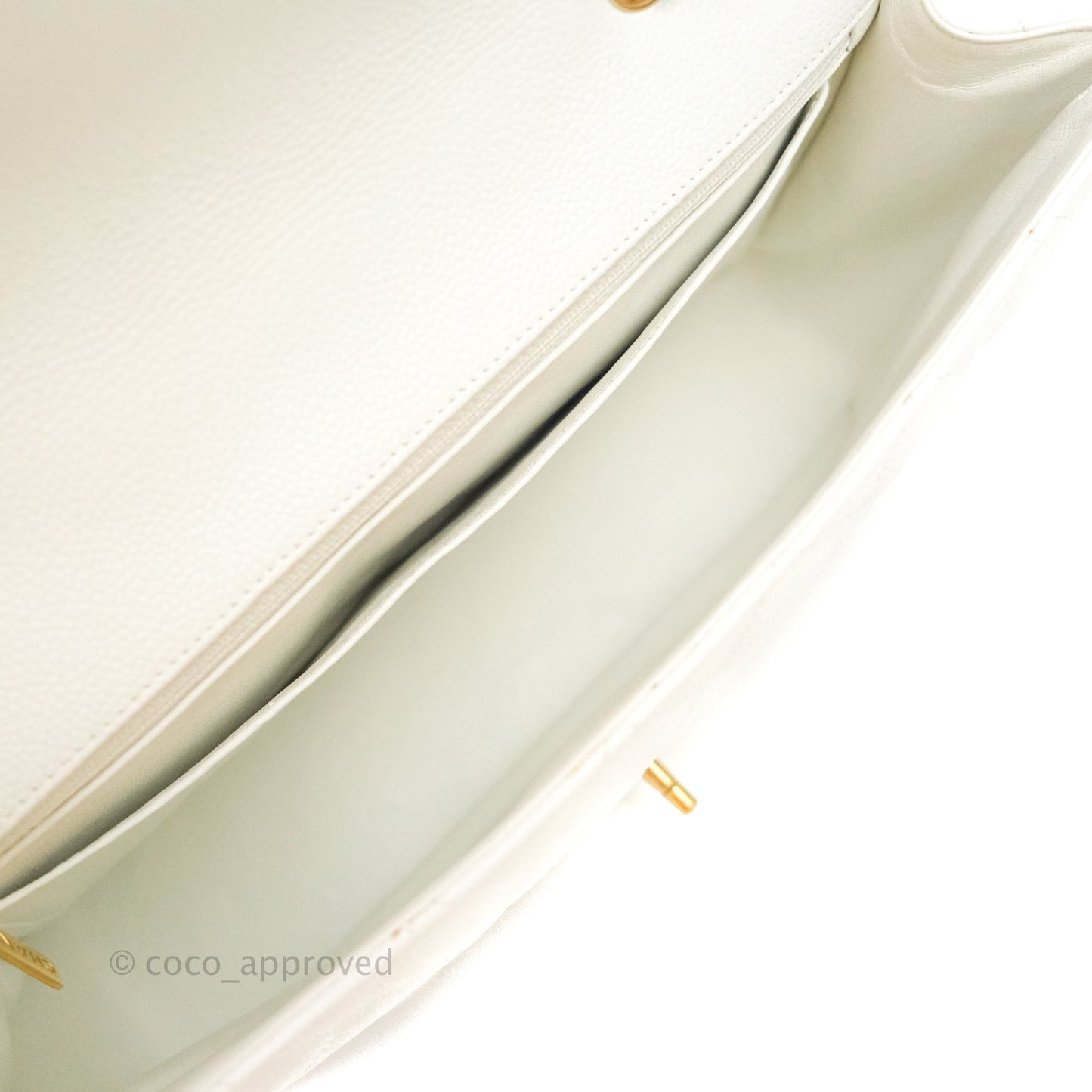Chanel Jumbo Single Flap White Caviar Gold Hardware⁣⁣