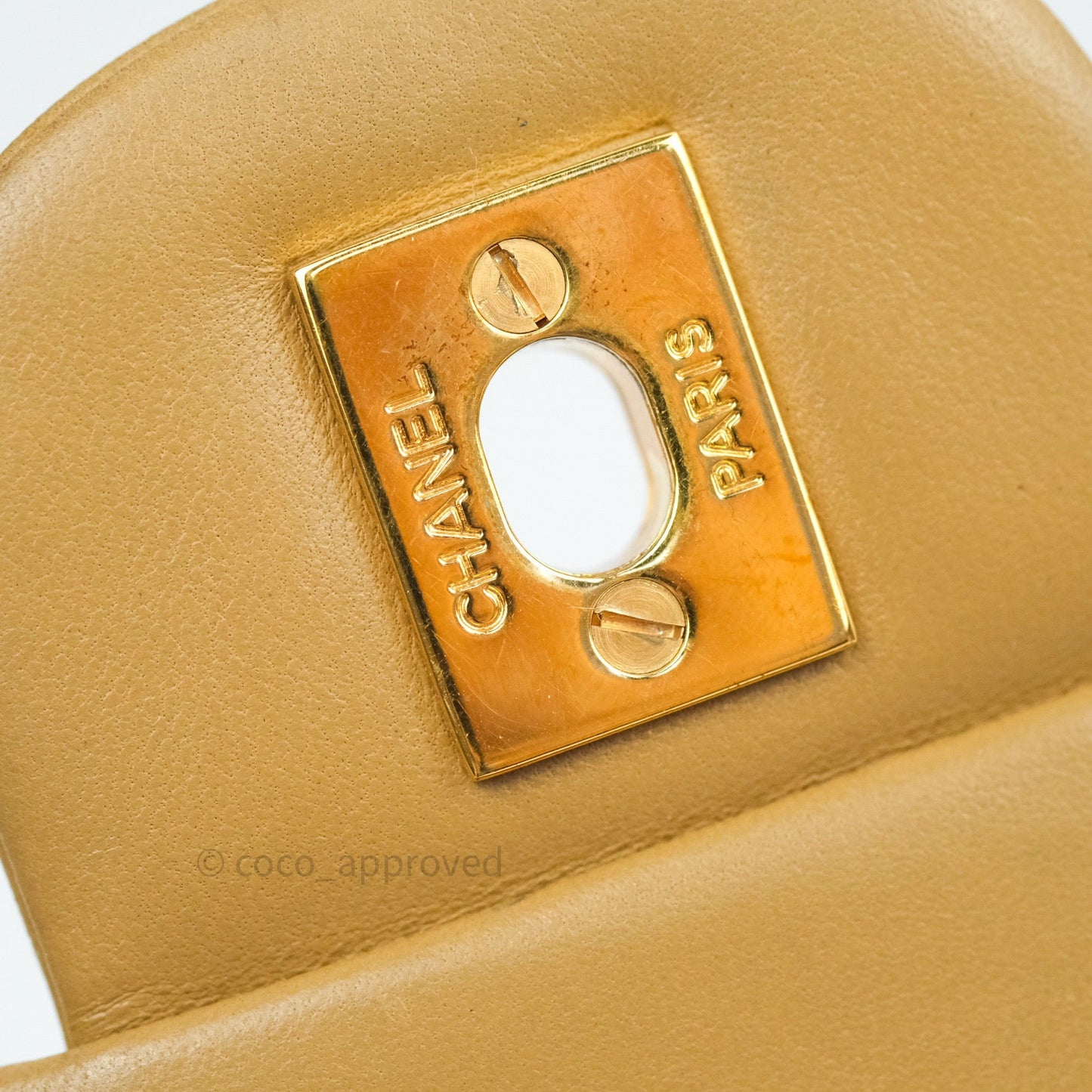 Chanel Classic Vintage Small S/M Flap Beige Lambskin 24K Gold Hardware