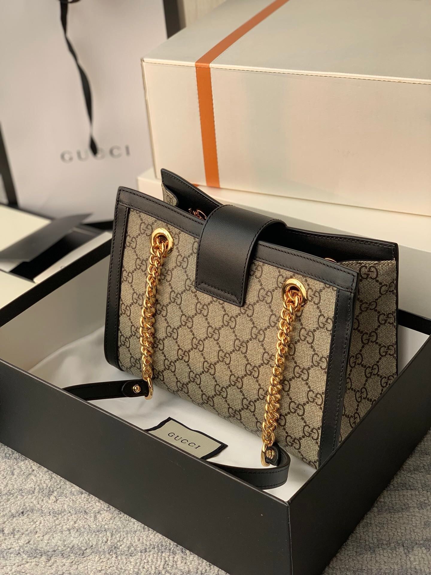Luxury Gucci Padlock GG Small Shoulder Bag