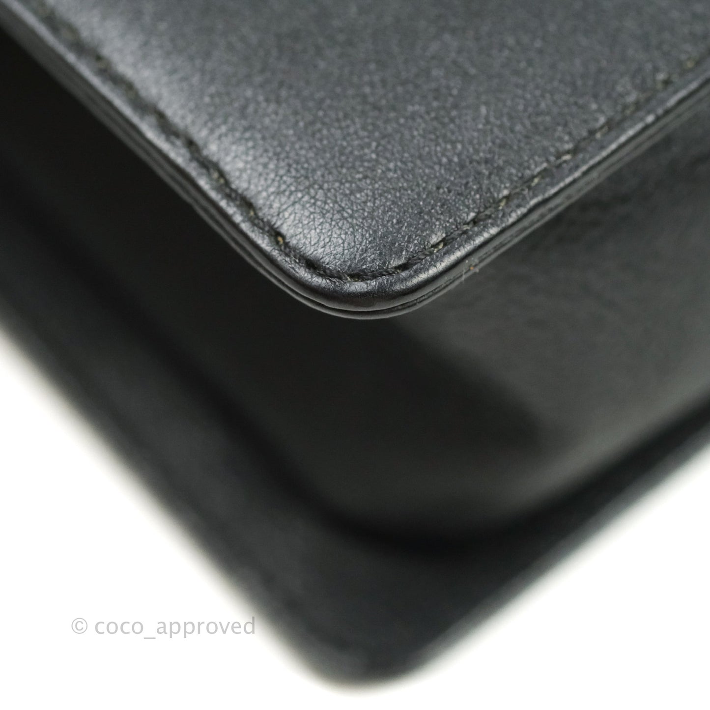 Chanel Boy Quilted Medium Black Grained Calfskin Ruthenium Hardware