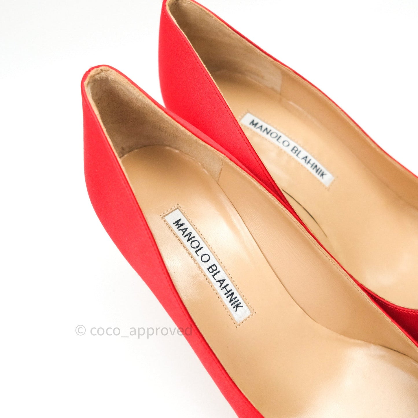 Manolo Blahnik Satin Hangisi Bred Satin Red 70 Pumps 38
