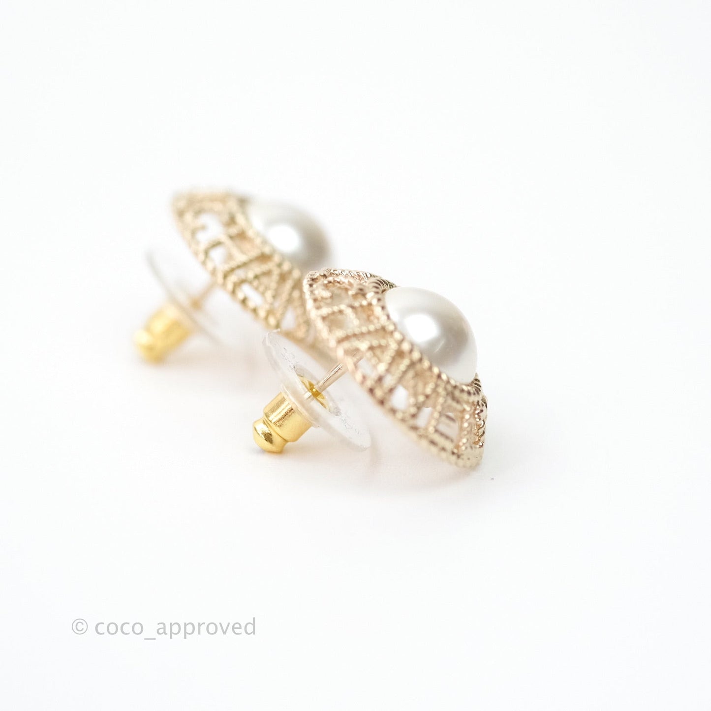 Chanel Pearl CC Round Rope Logo Earrings Gold 21P