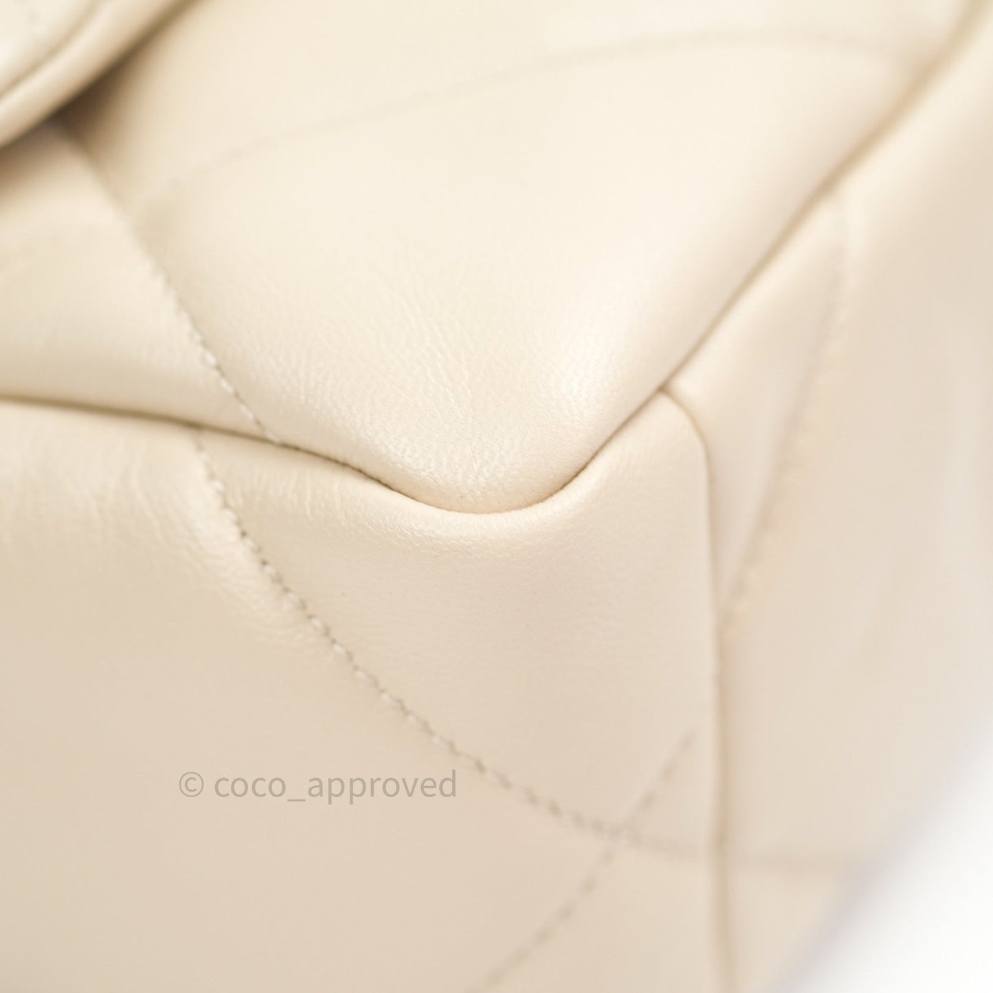 Chanel 19 Small Beige Goatskin Mixed Hardware