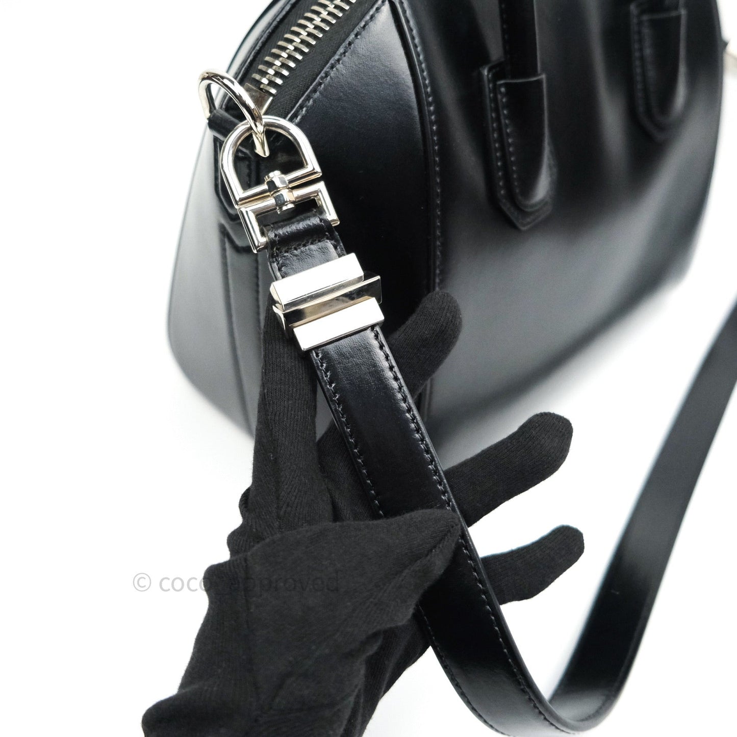 Givenchy Antigona Small Black Calfskin Silver Hardware
