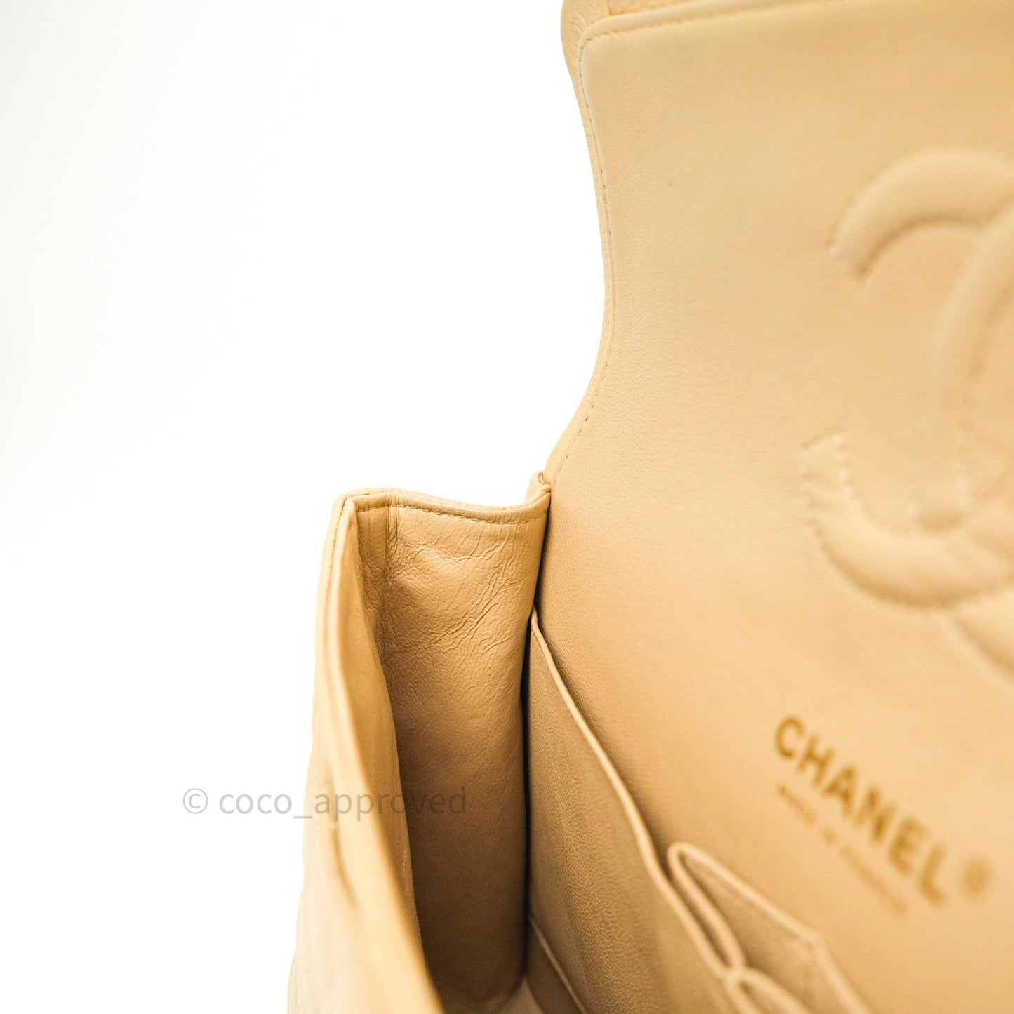 Chanel Quilted M/L Medium Double Flap Beige Clair Caviar Gold Hardware