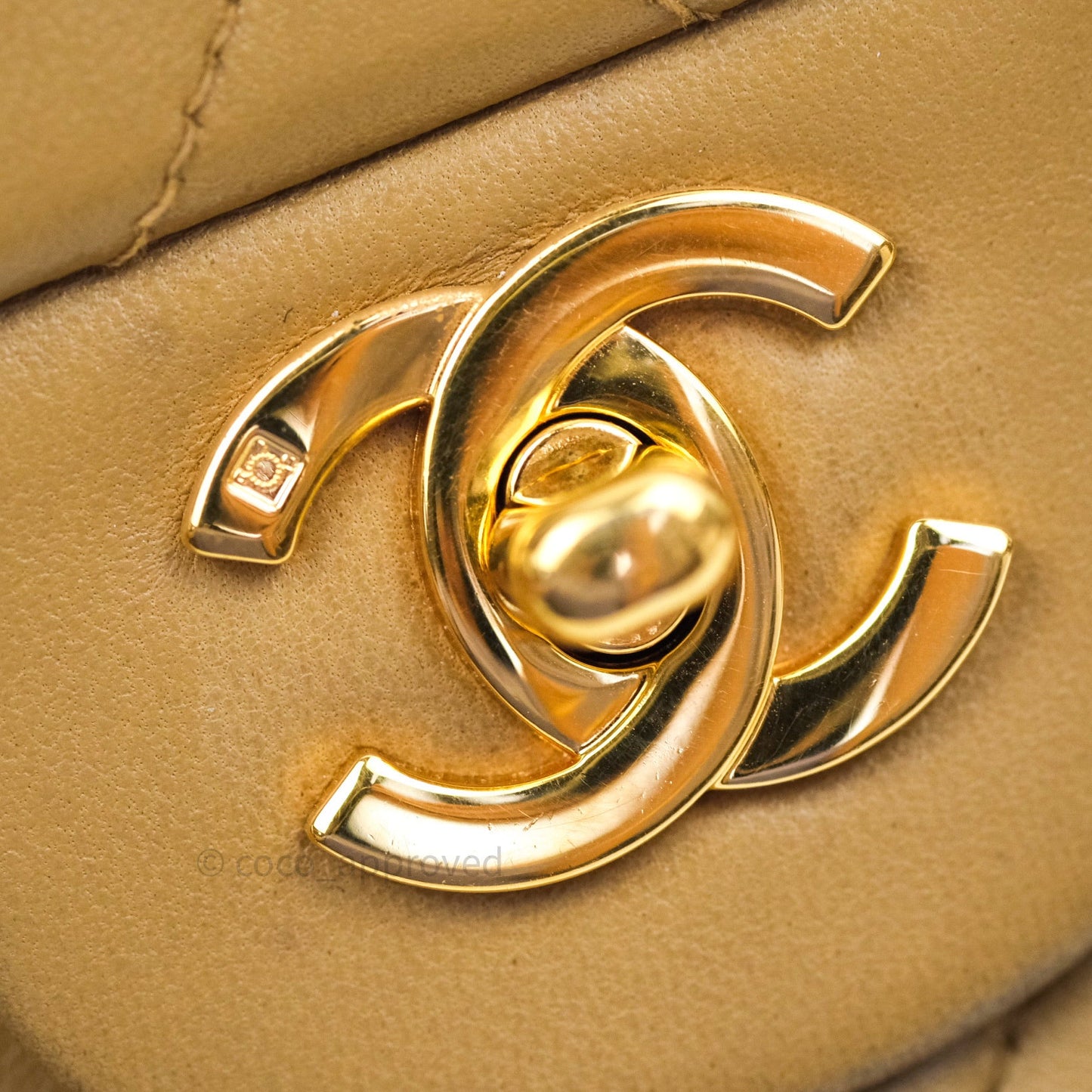 Chanel Classic Vintage Small S/M Flap Beige Lambskin 24K Gold Hardware
