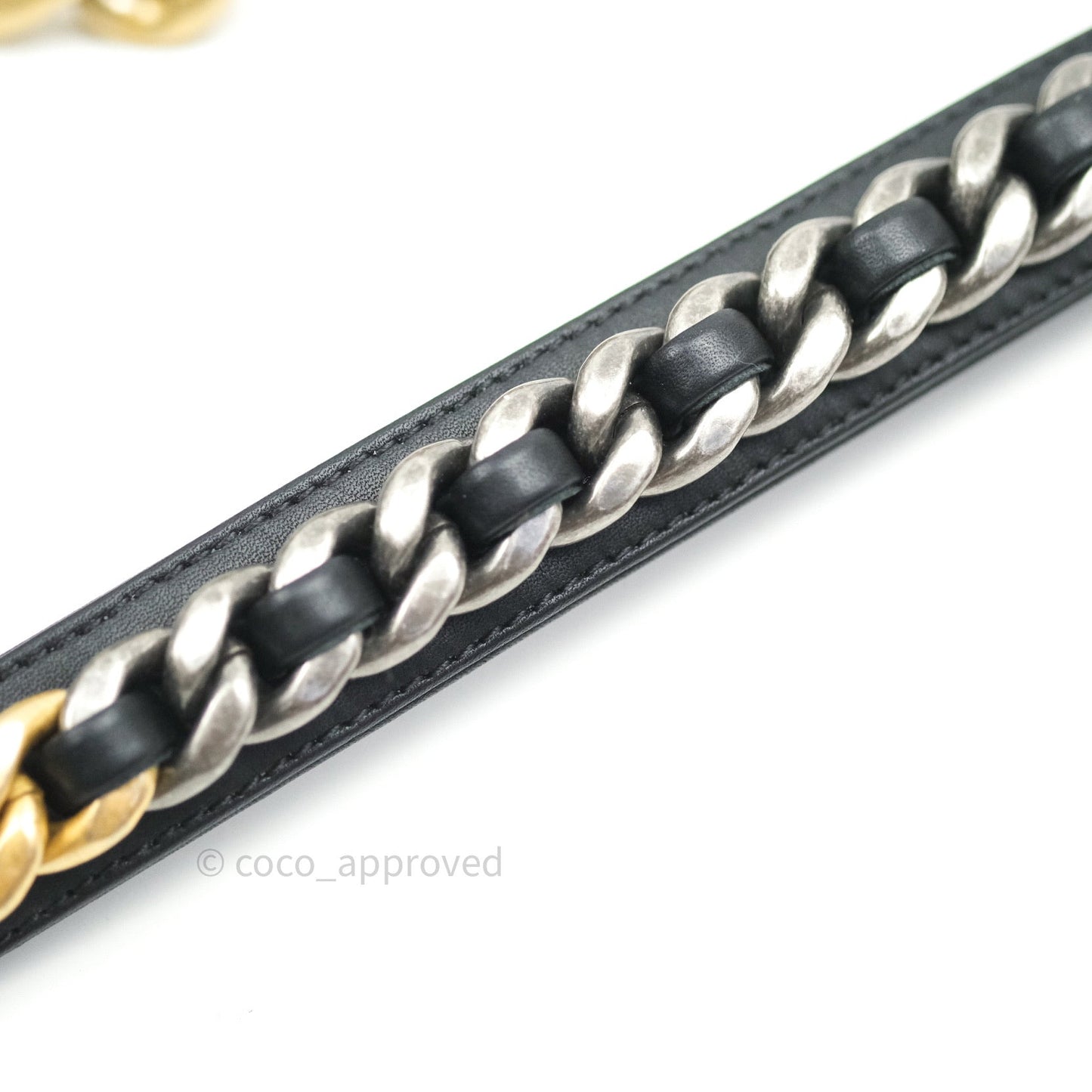 Chanel 19 Maxi Tweed White Black Houndstooth Mixed Hardware 19K