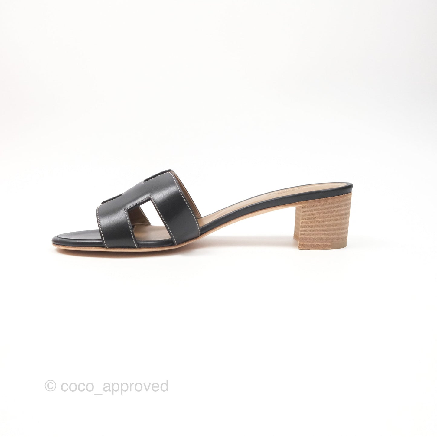 Hermès Oasis Noir 89 Sandals Size 36.5