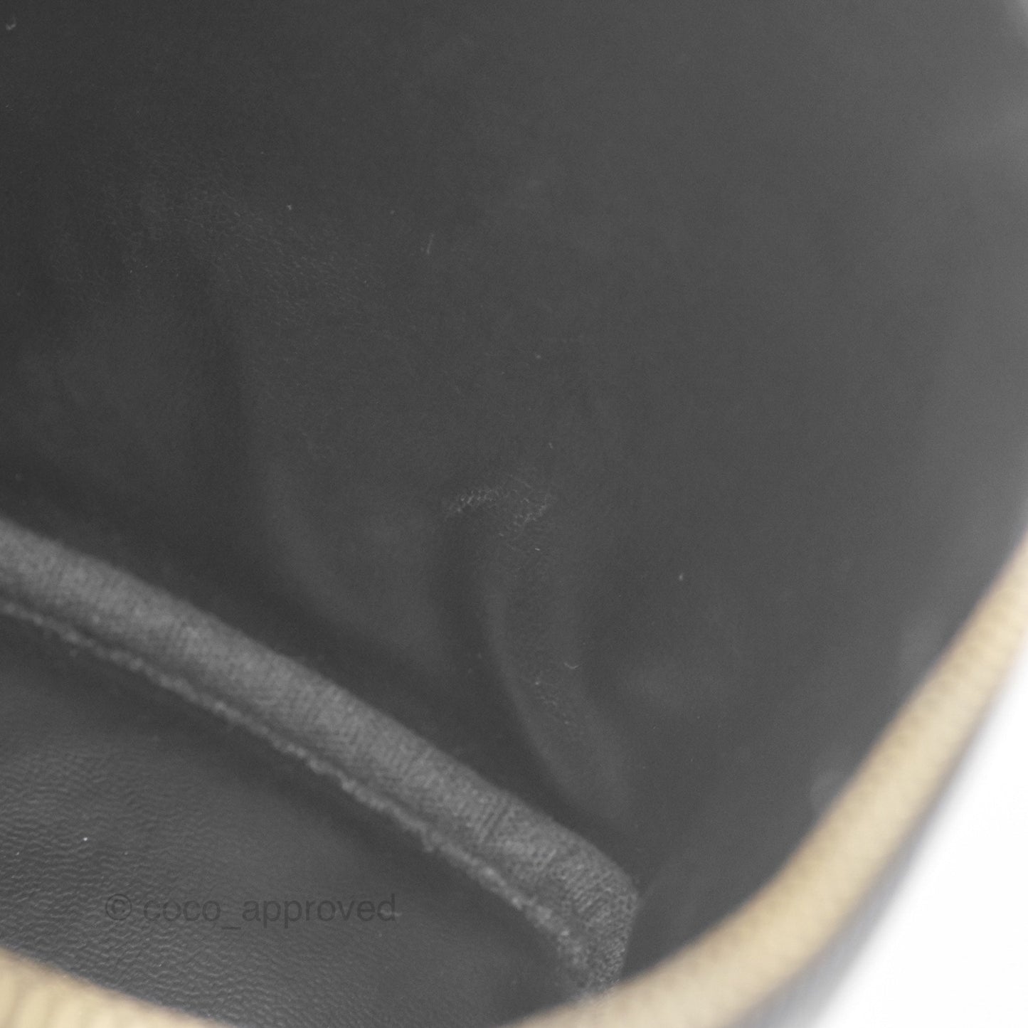 Chanel Vintage Vanity Case Black Caviar Gold Hardware