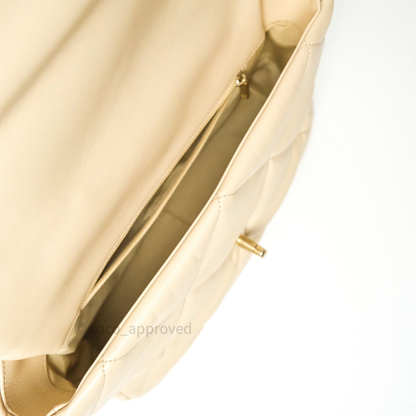 Chanel 19 Medium Beige Goatskin Mixed Hardware