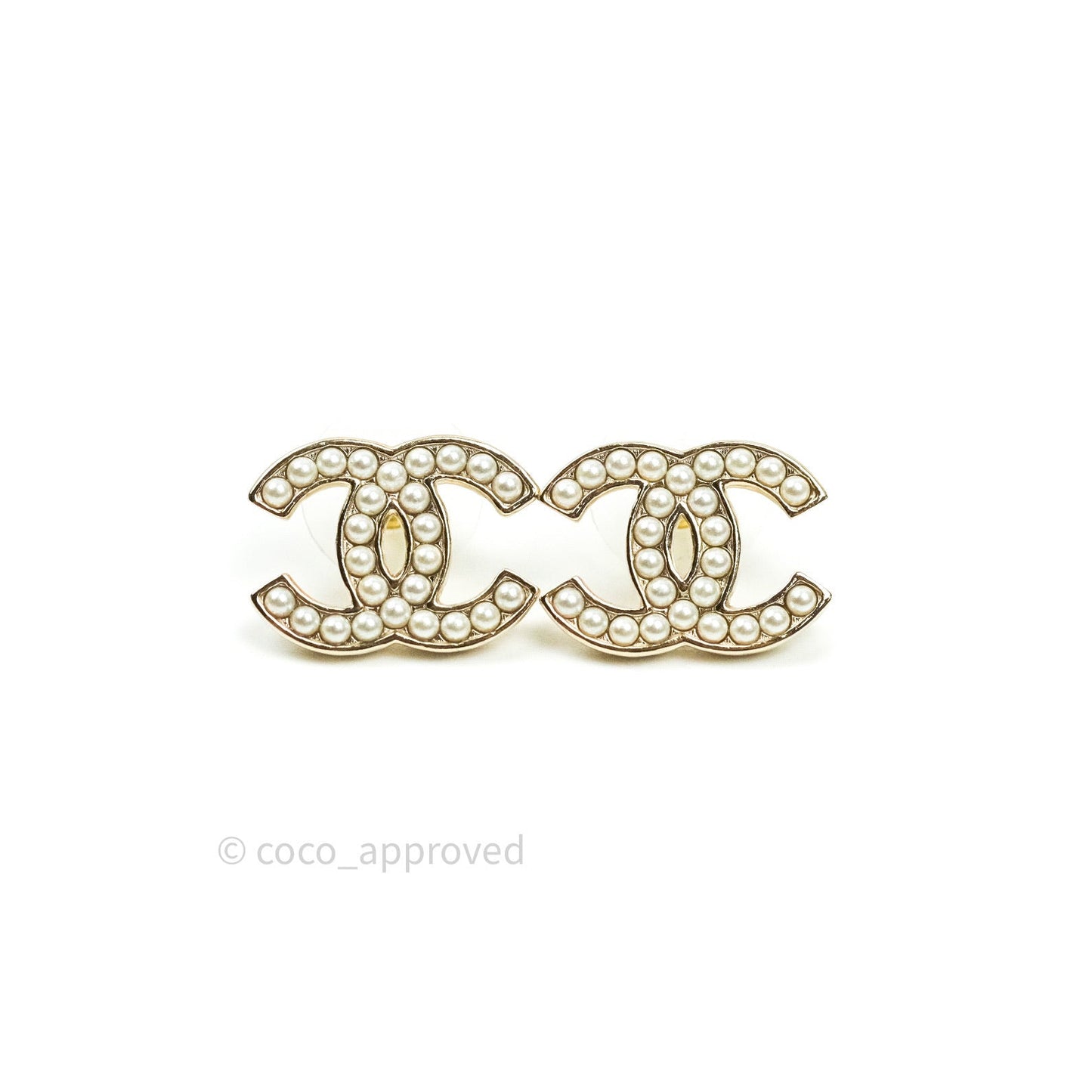 Chanel Pearl CC Earrings Gold Tone 21P