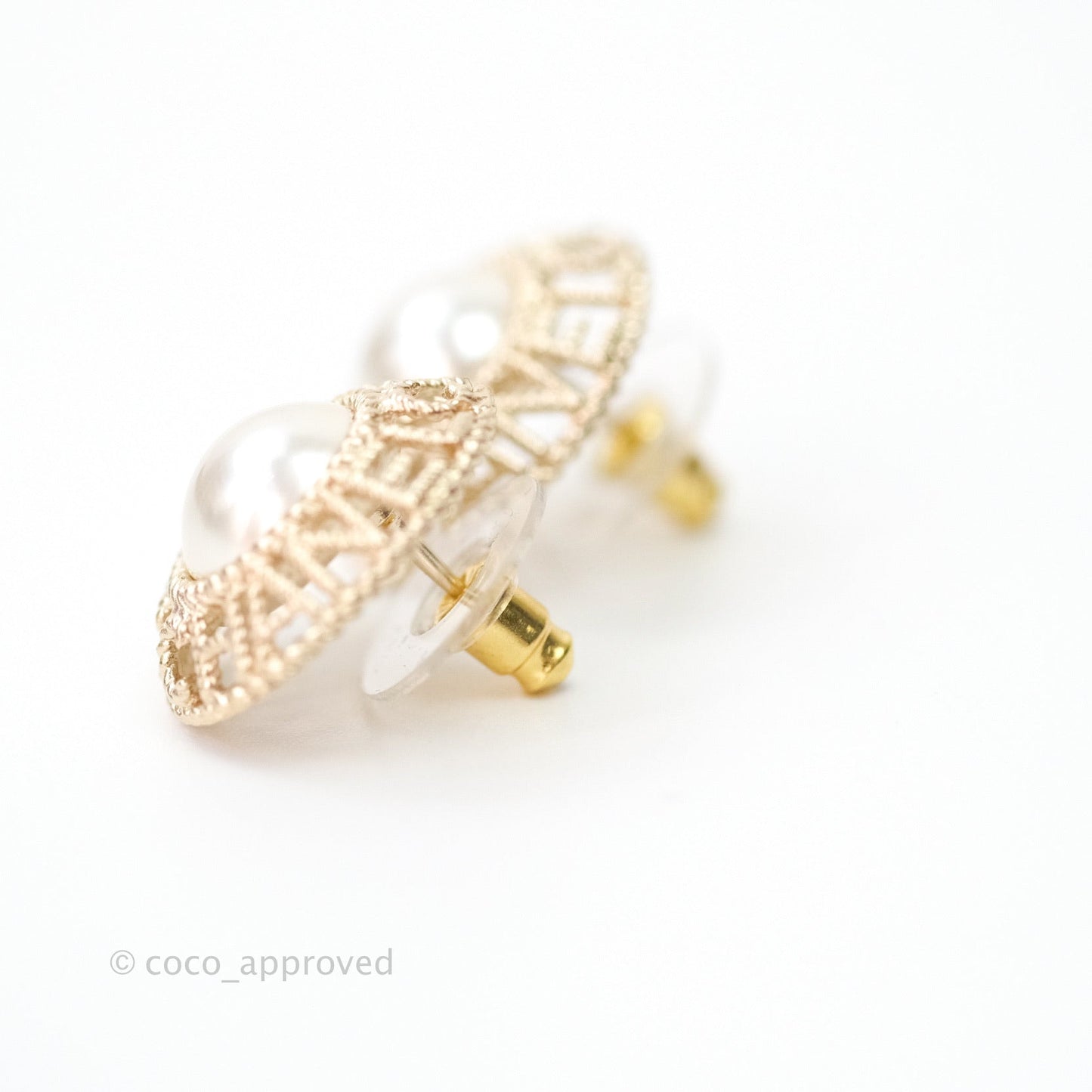 Chanel Pearl CC Round Rope Logo Earrings Gold 21P
