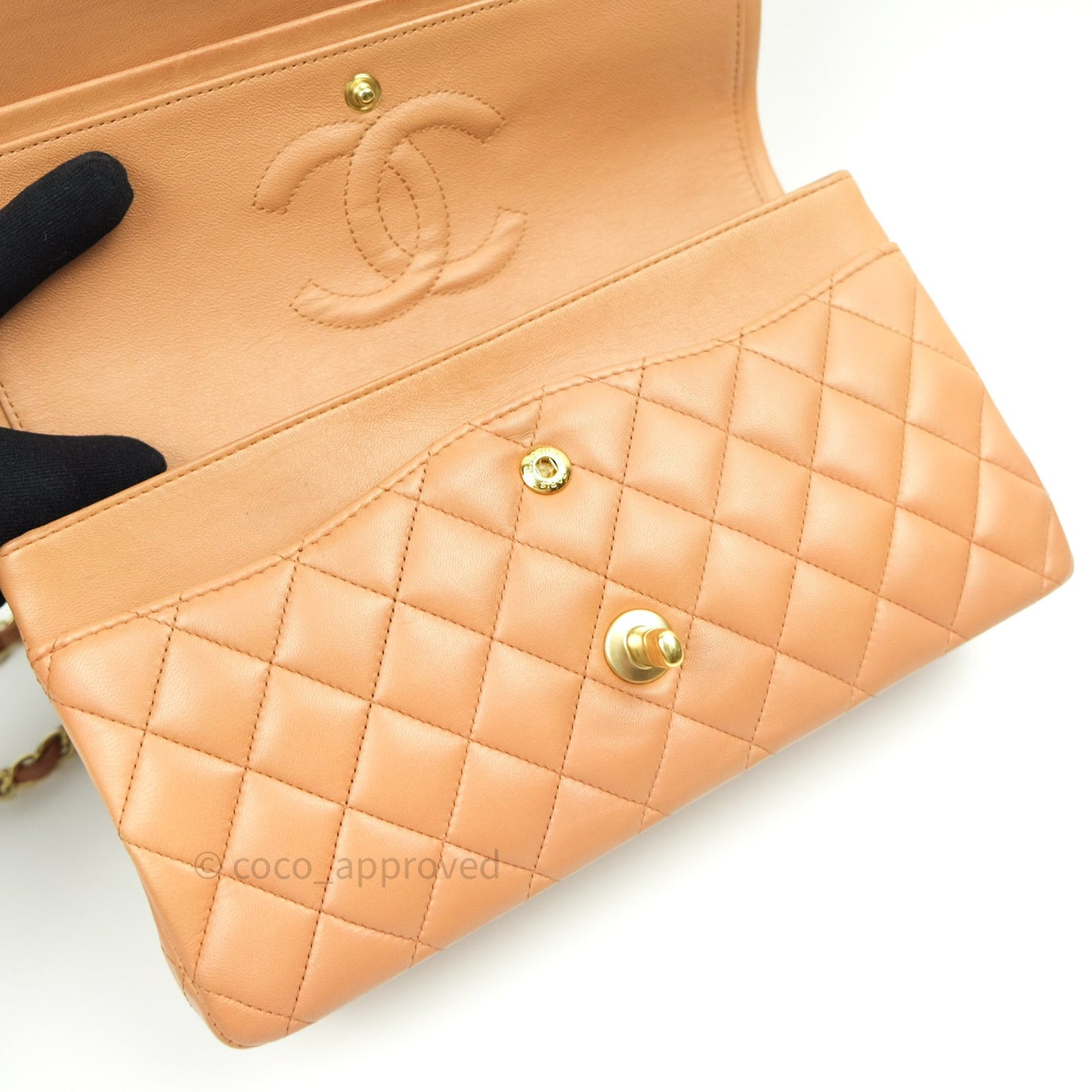 Chanel Classic M/L Beige Lambskin Gold Hardware