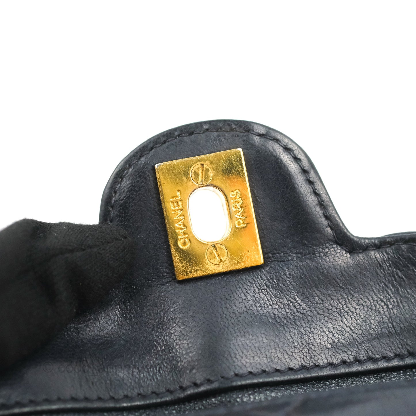 Chanel Vintage CC Box Shoulder Bag Navy Lambskin Gold Hardware