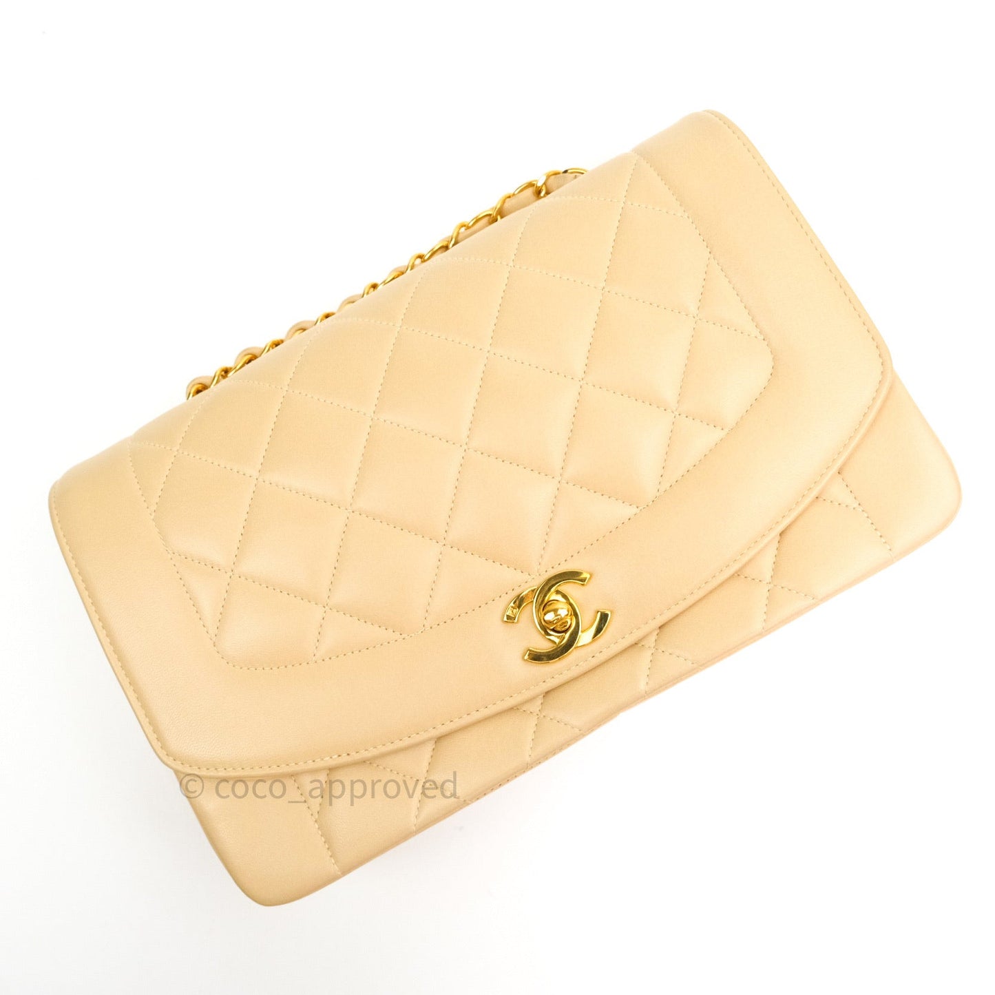 Chanel Diana Quilted Beige Lambskin Medium Vintage 24K Gold Hardware