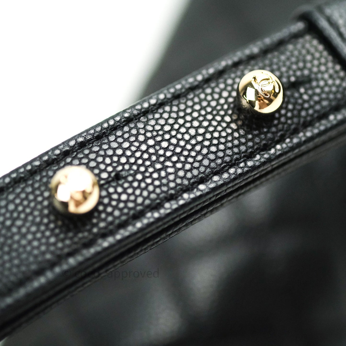 Chanel Quilted Medium Boy Flap Black Caviar Gold Hardware
