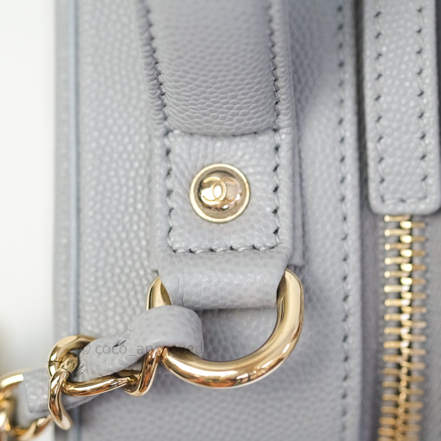 Chanel Quilted Medium CC Filigree Vanity Case Grey Caviar Light Gold Hardware