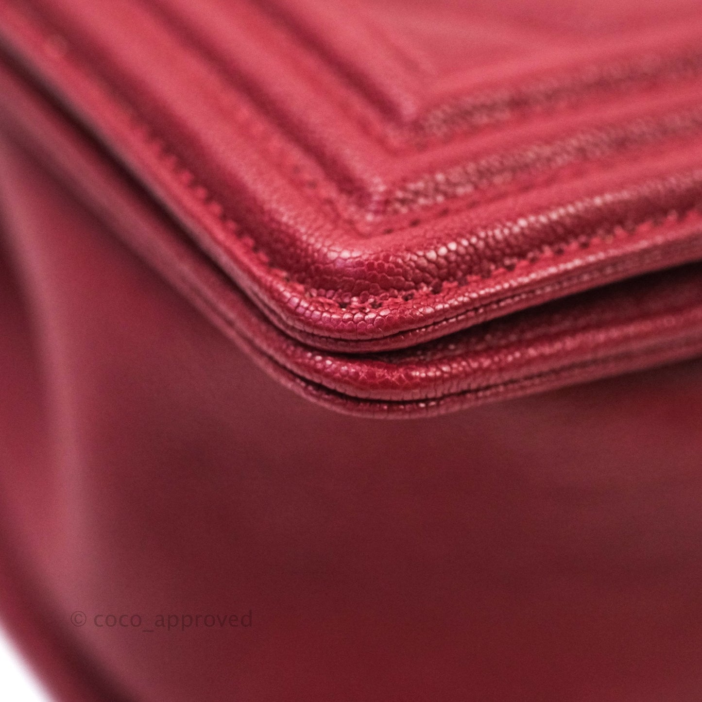 Chanel Boy Chevron Medium Red Caviar Gold Hardware