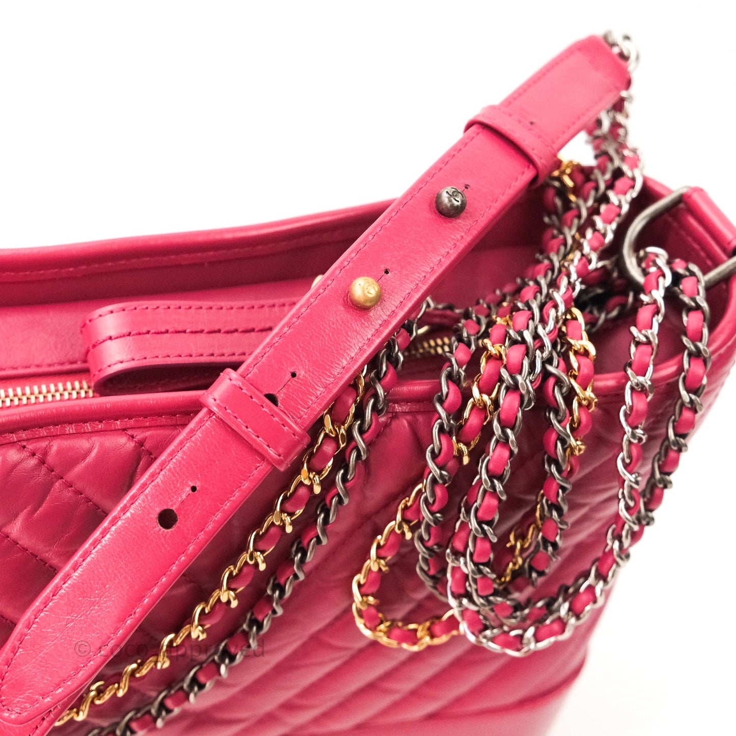 Chanel Chevron Medium Gabrielle Hobo Pink Aged Calfskin Mixed Hardware