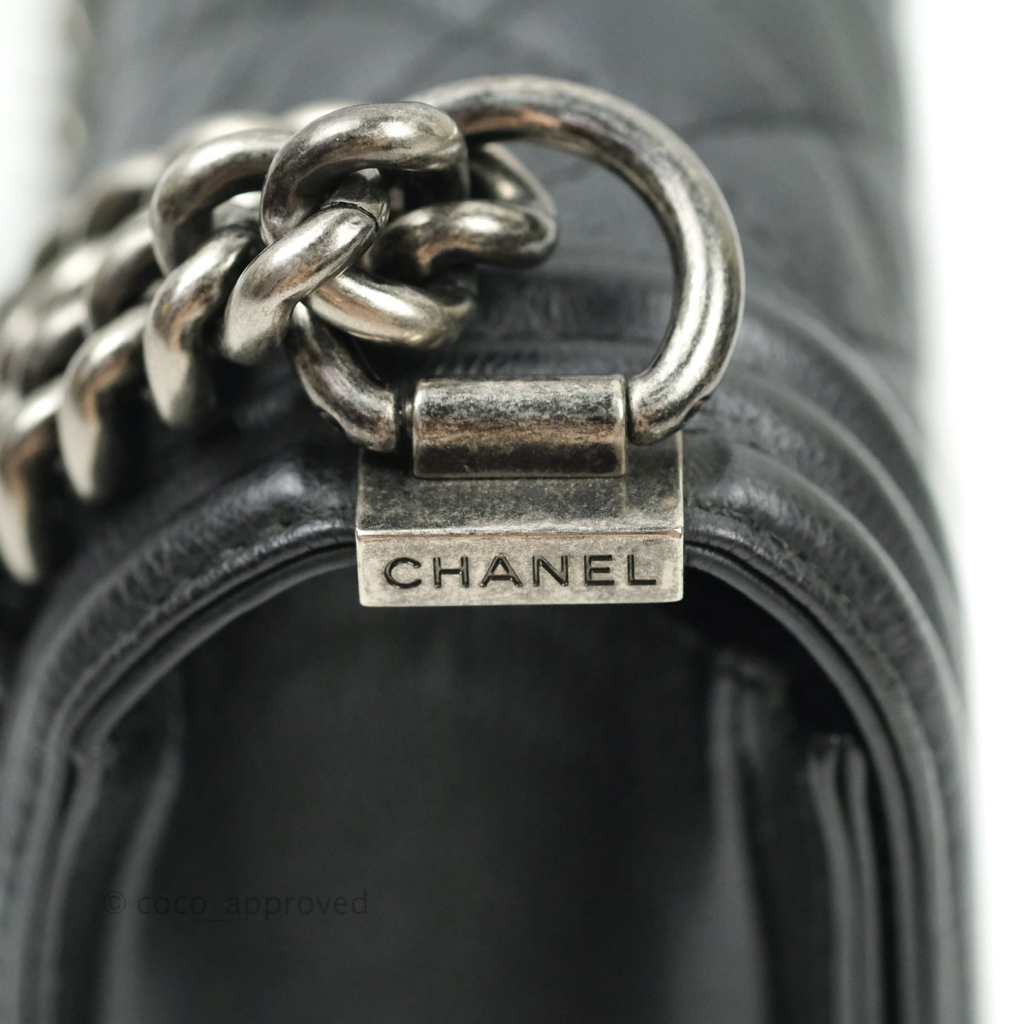 Chanel Boy Quilted Medium Black Grained Calfskin Ruthenium Hardware