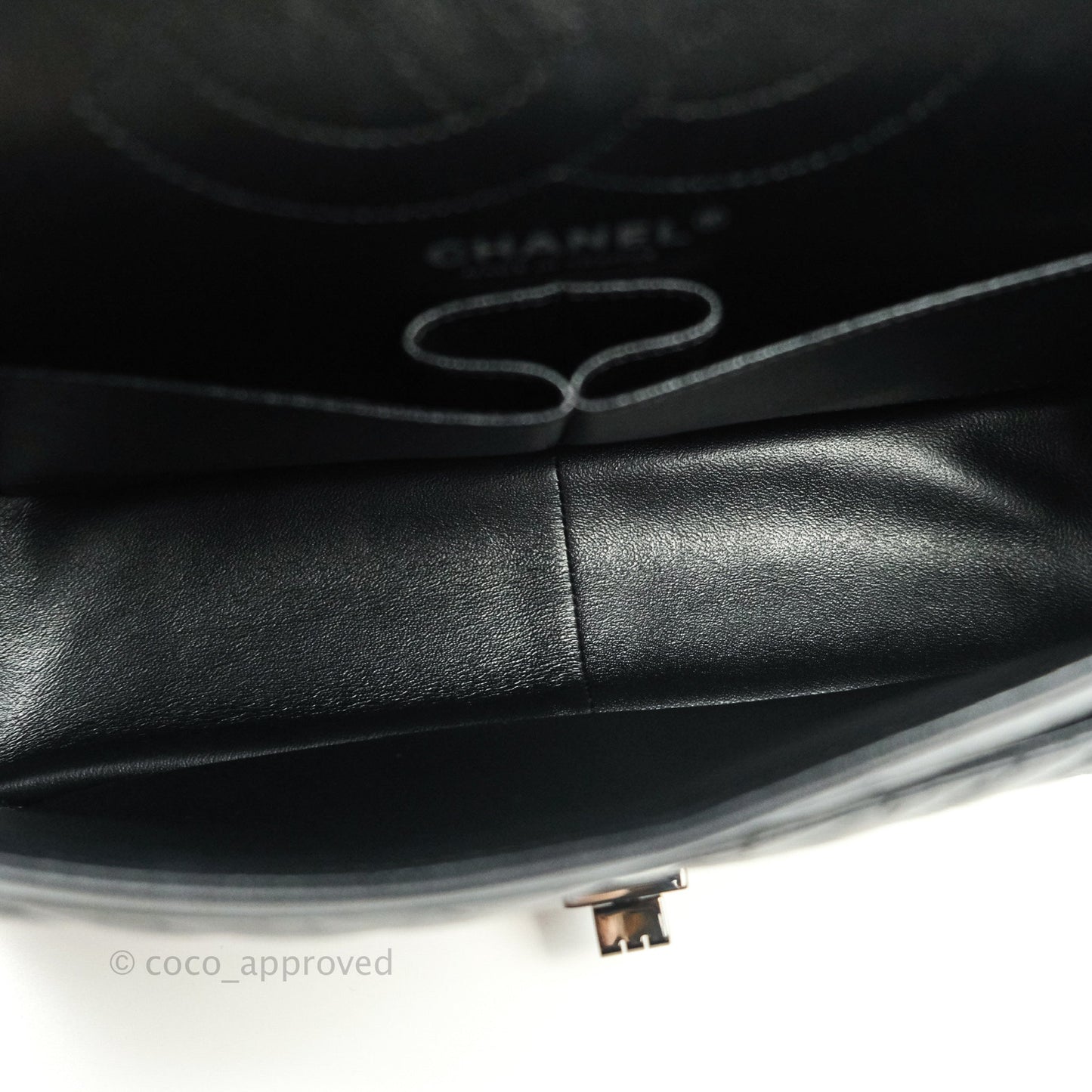 Chanel Reissue Chevron Aged Calfskin So Black Hardware 226