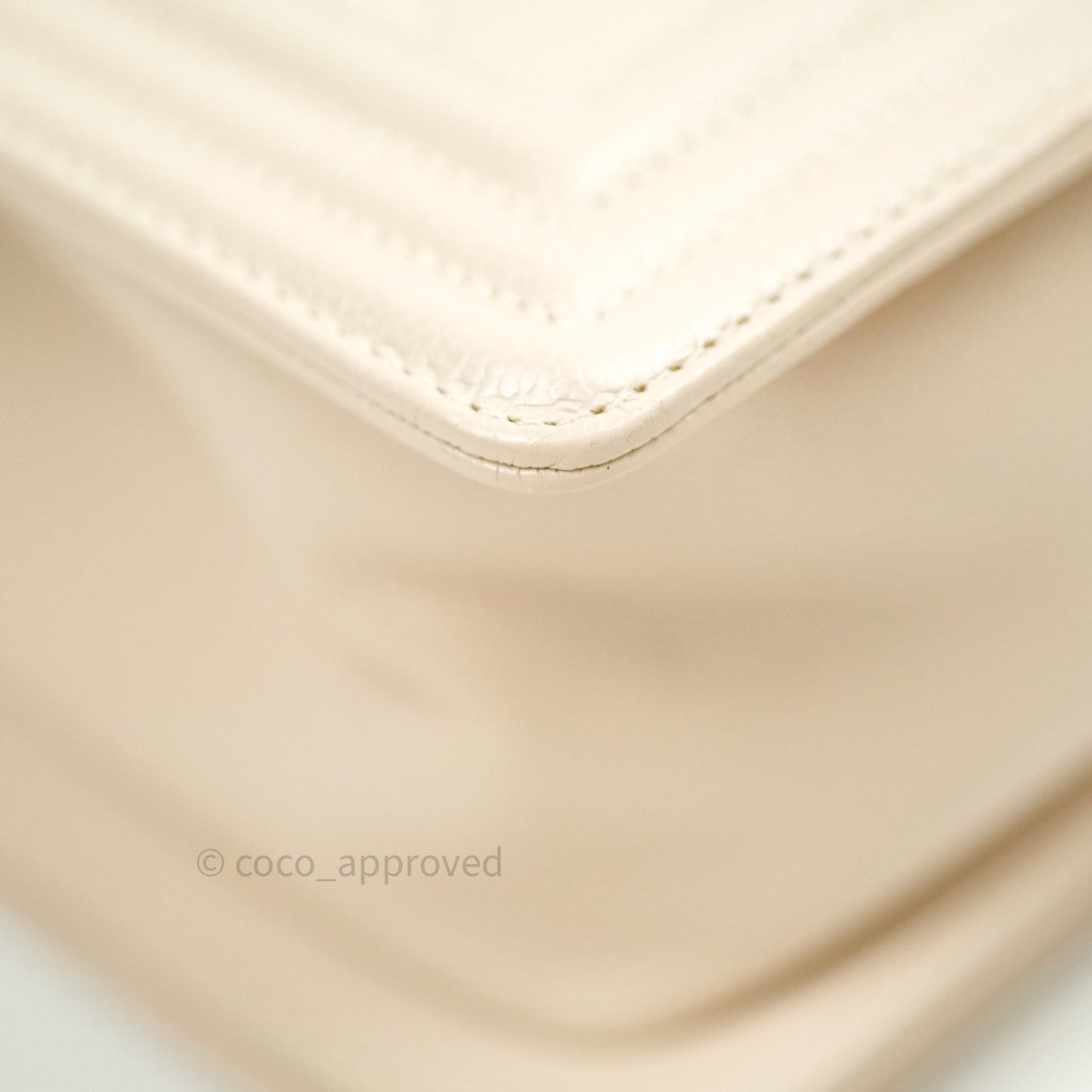 Chanel Boy Chevron Medium Beige Caviar Gold Hardware