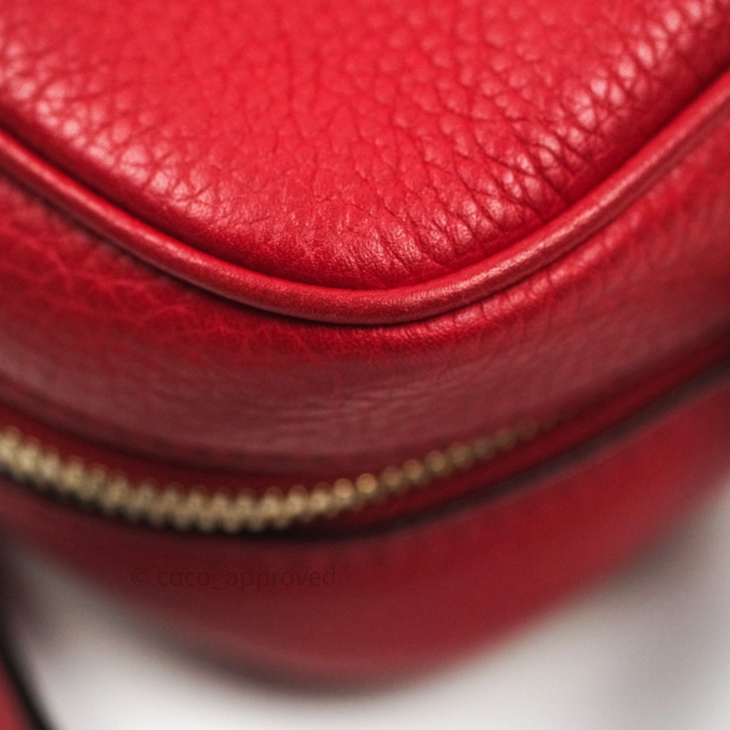 Gucci Calfskin Small Soho Disco Bag Red