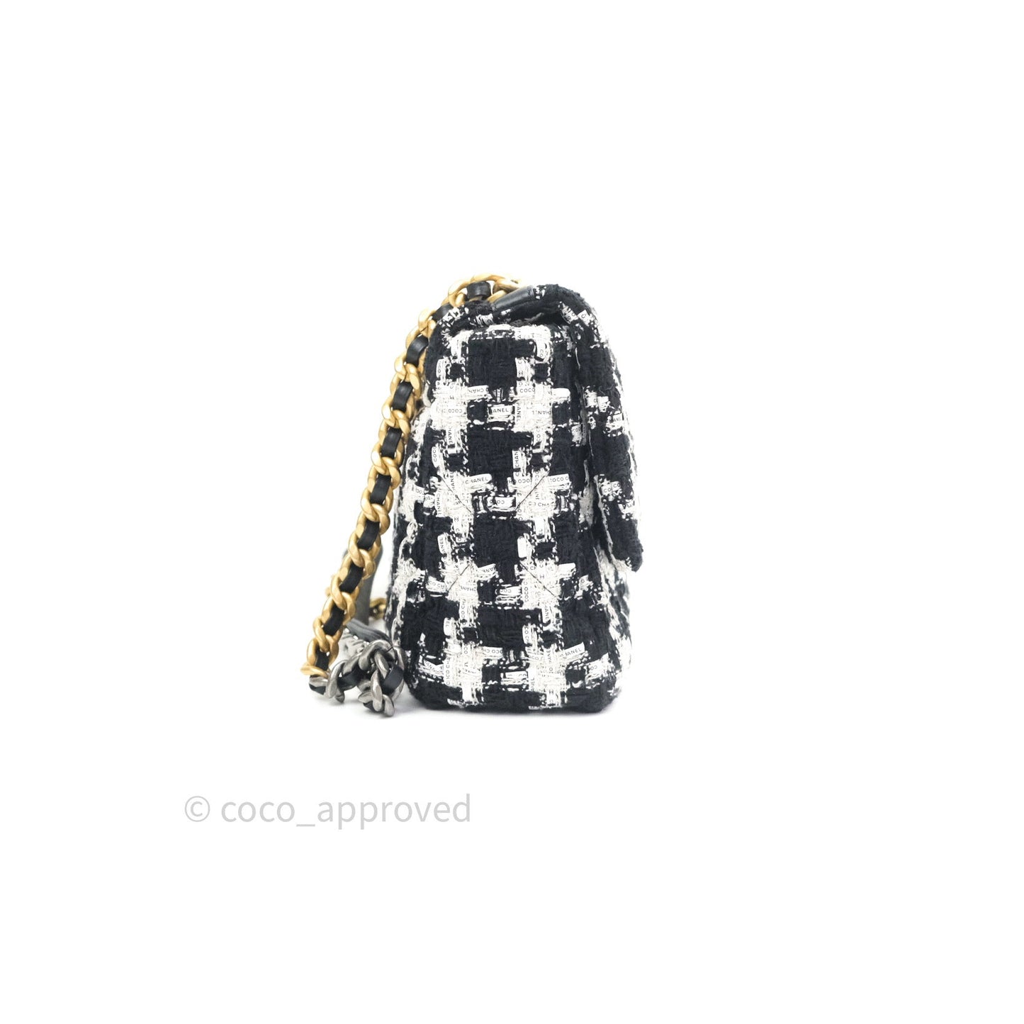 Chanel 19 Medium Tweed White Ribbon Mixed Hardware
