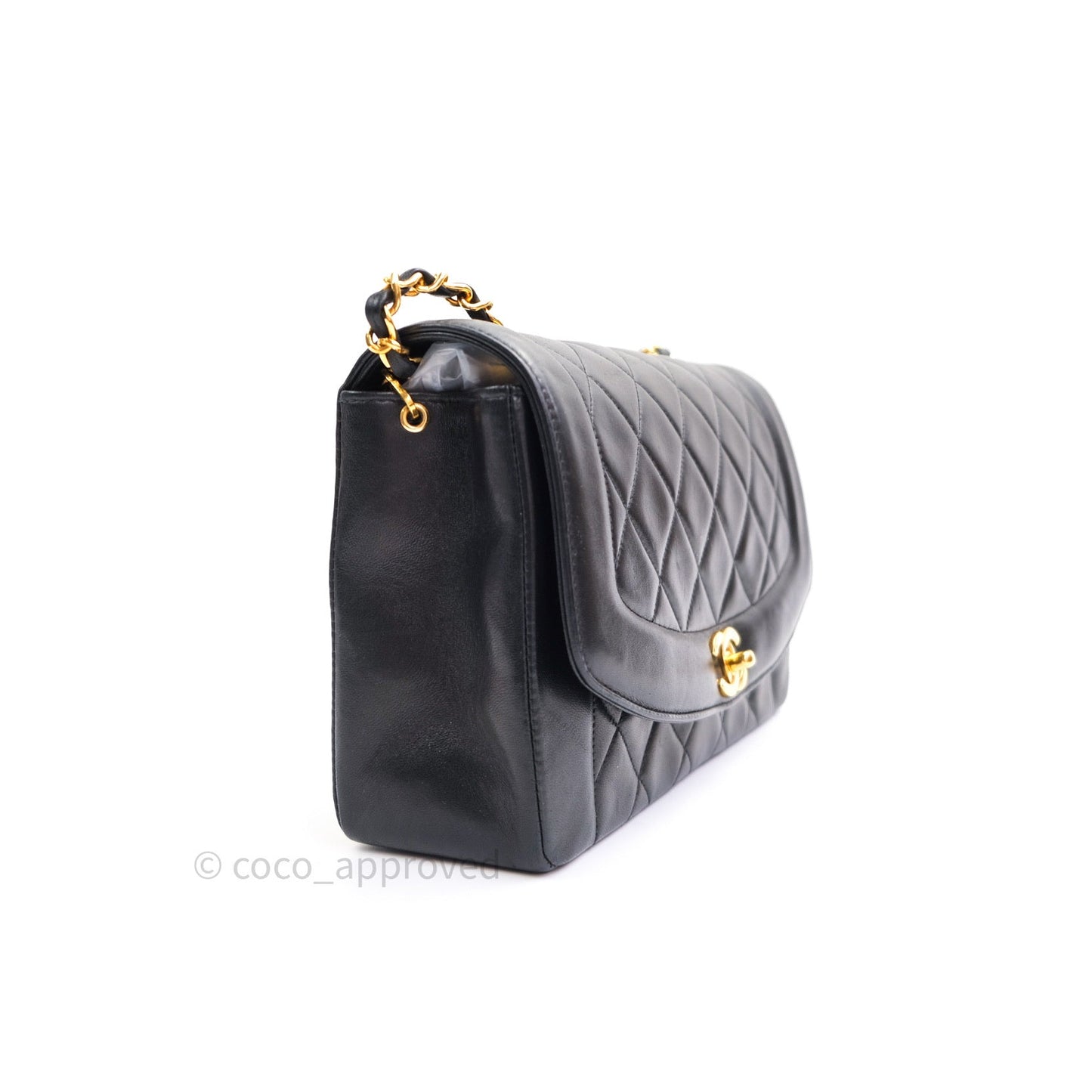 Chanel Black Quilted Lambskin Medium Vintage Classic Diana Flap Bag