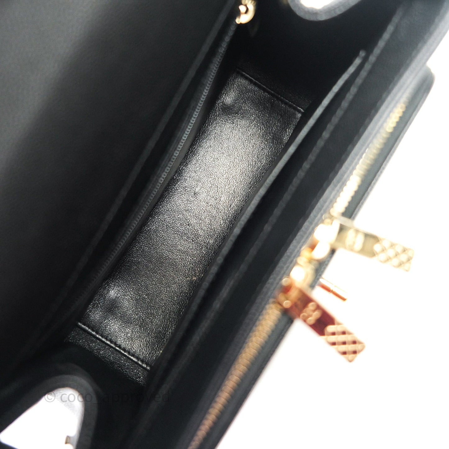 Chanel Quilted Medium Business Affinity Flap Black Caviar Light Gold Hardware