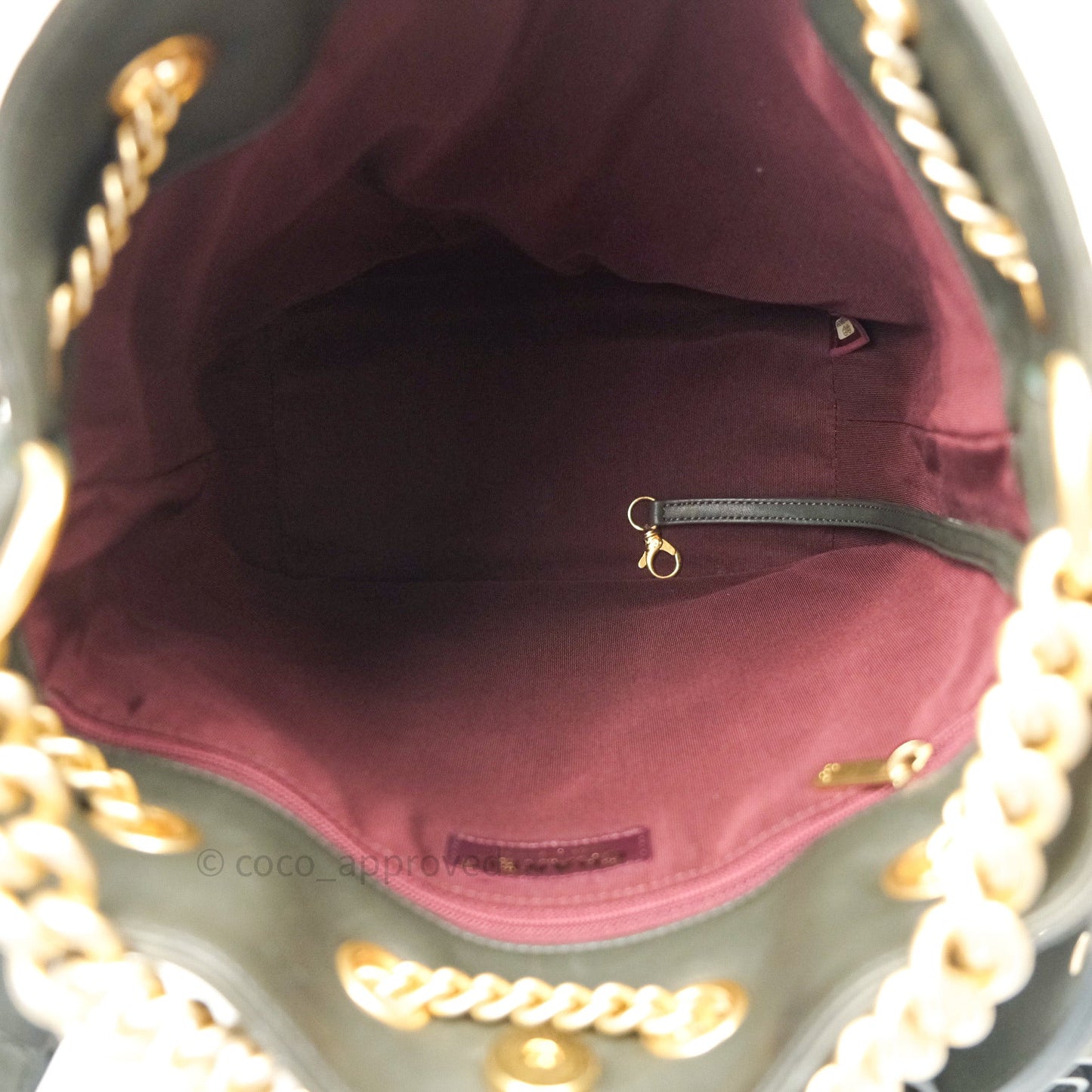 Chanel On My Shoulder Calfskin Bucket Bag⁣