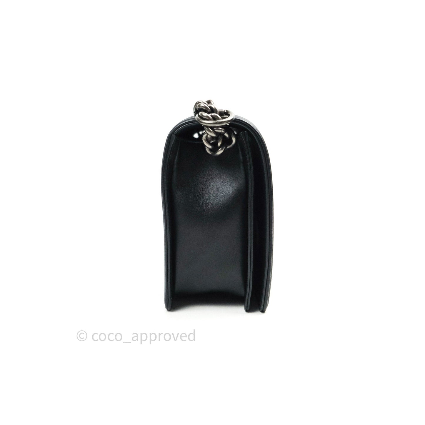 Chanel Quilted Boy New Medium Black Calfskin Ruthenium Hardware