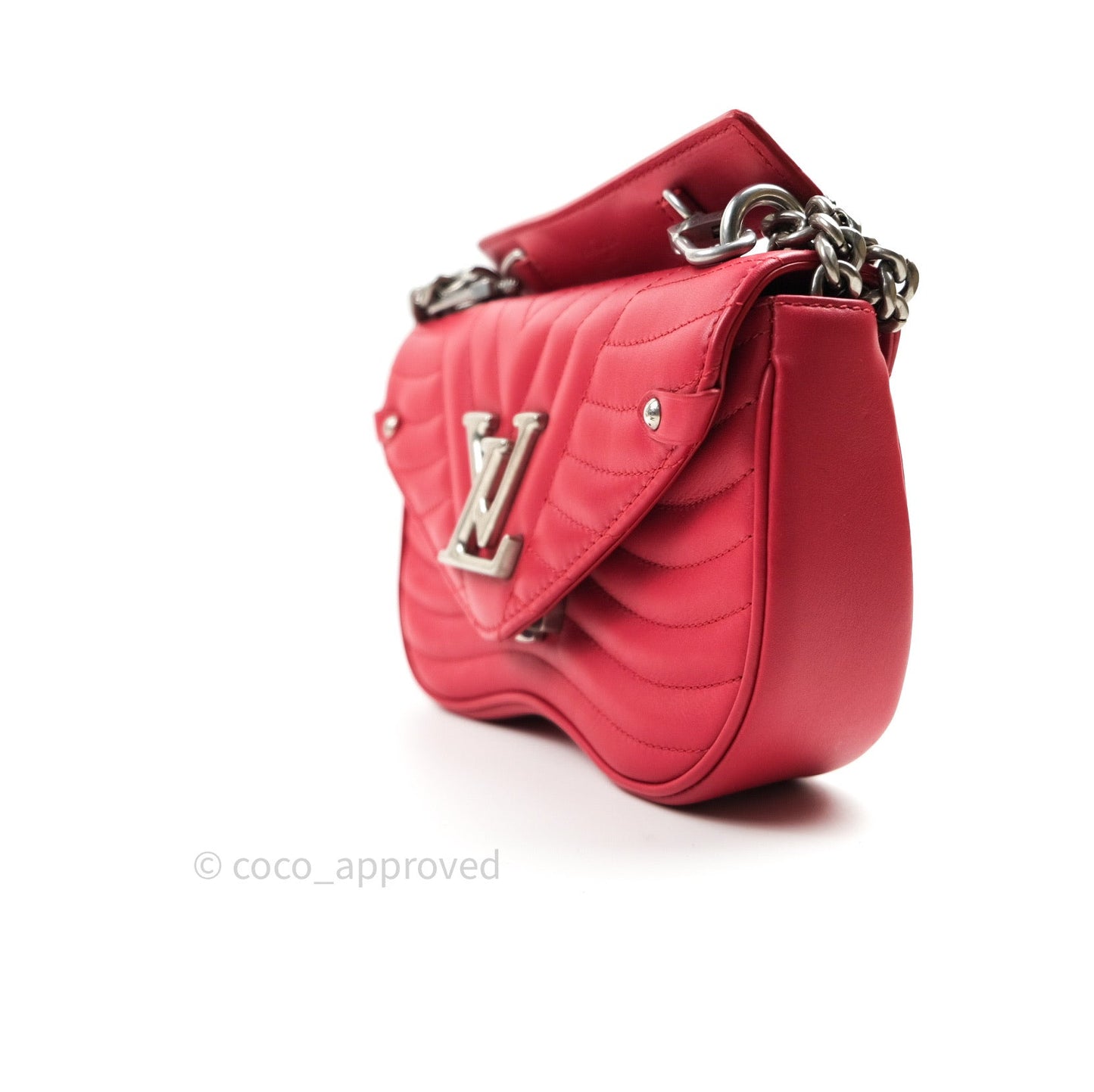 Louis Vuitton New Wave Chain Red Calfskin PM
