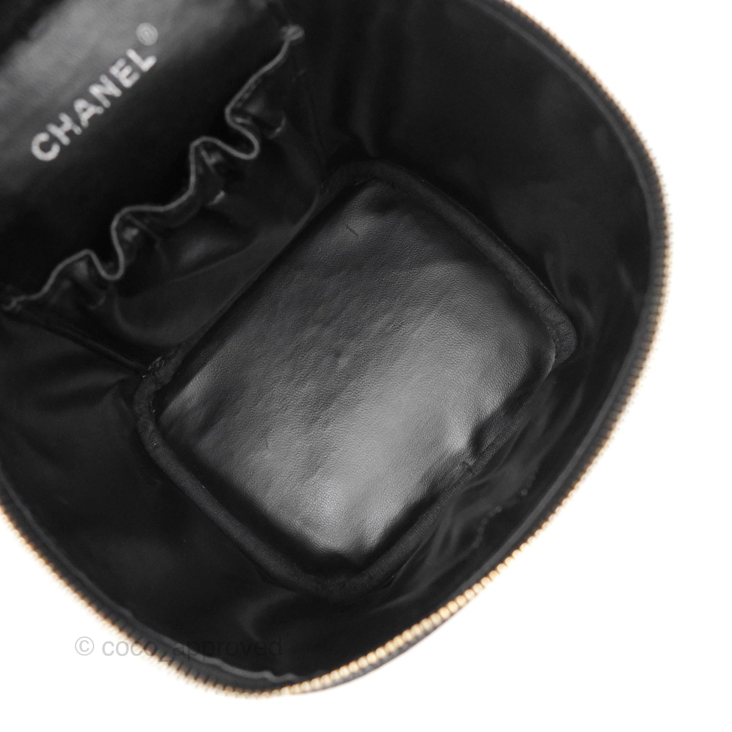Chanel Vintage Vanity Case Black Caviar Gold Hardware