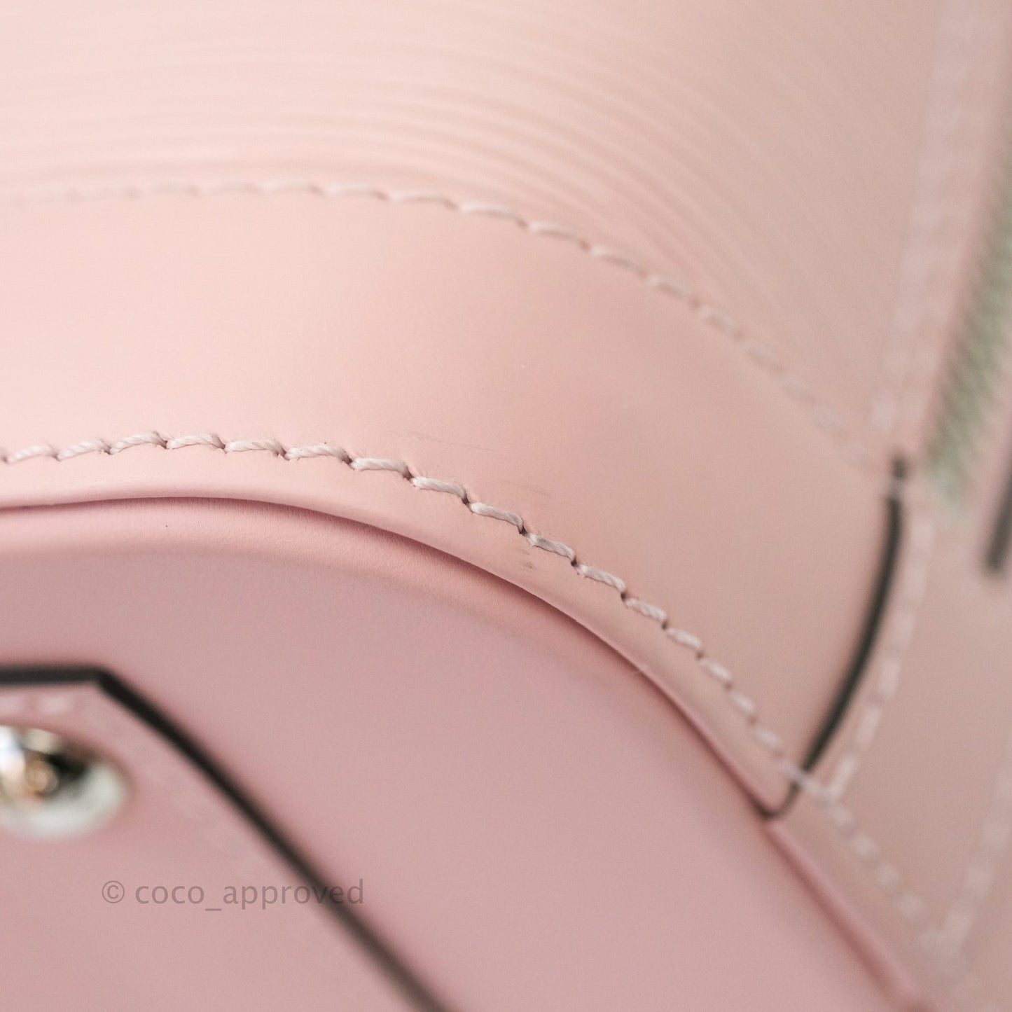 Louis Vuitton Epi Alma BB Pink