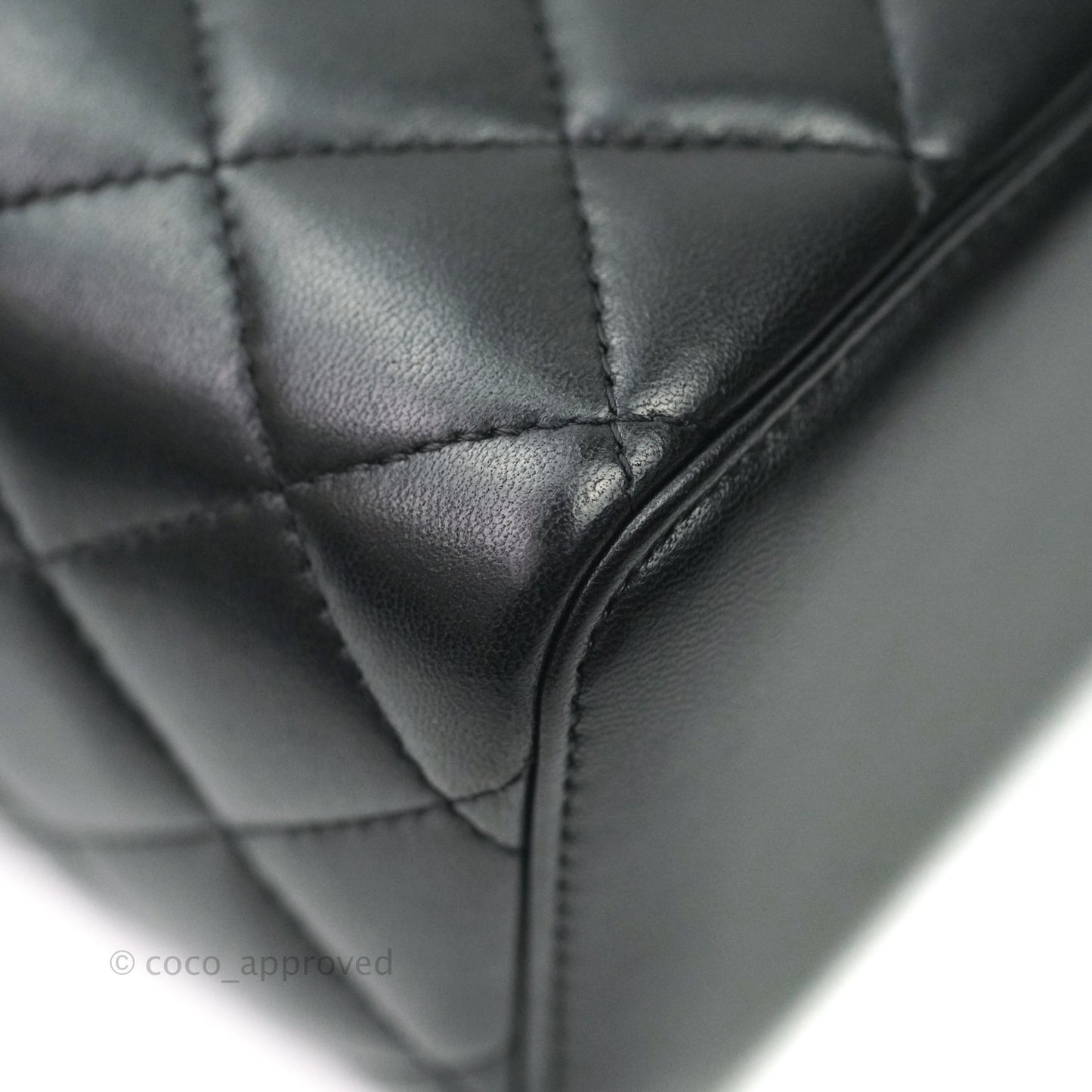 Chanel Vanity with Classic Chain in Black Lambskin Gold Hardware