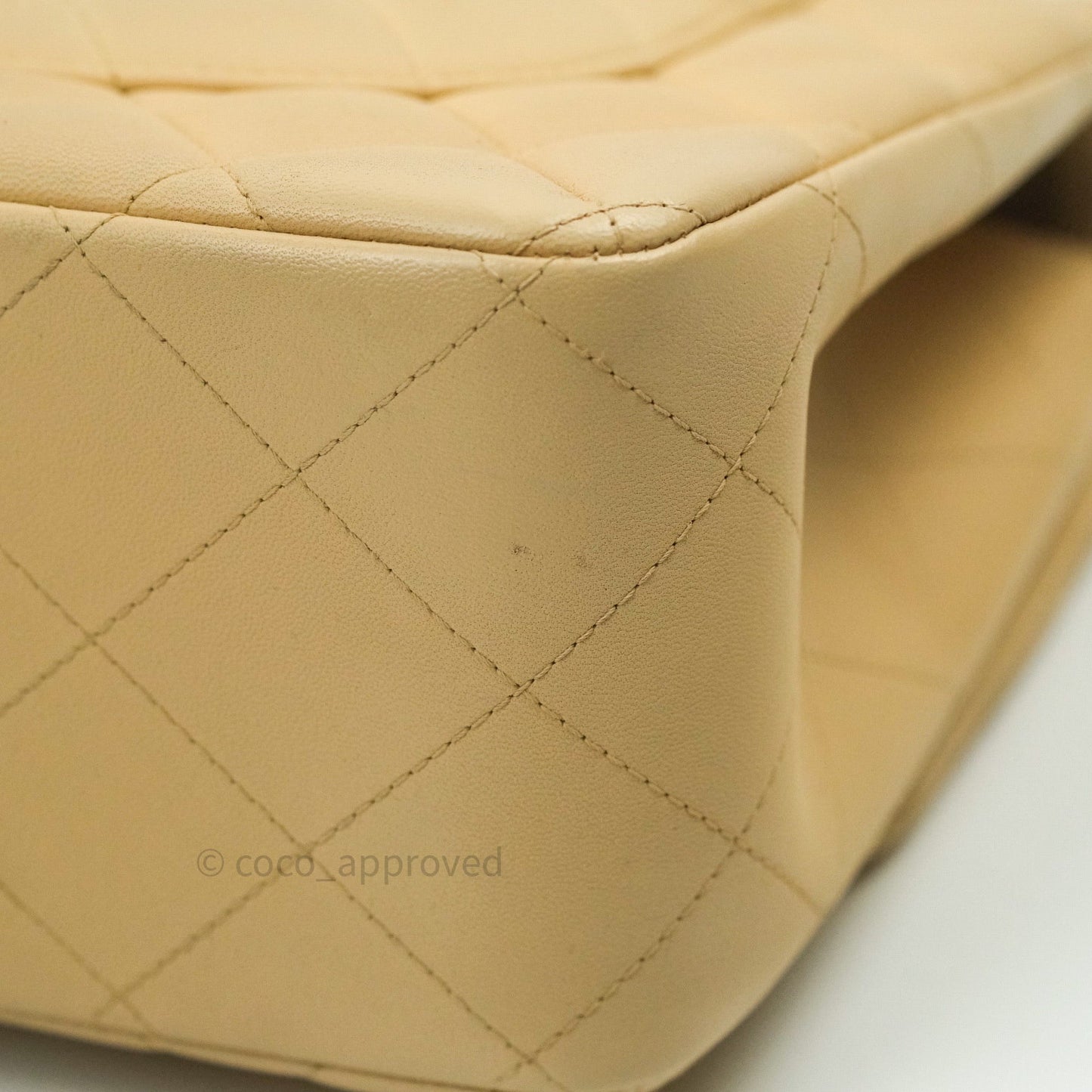 Chanel Classic Jumbo Double Flap Beige Lambskin Gold Hardware⁣⁣
